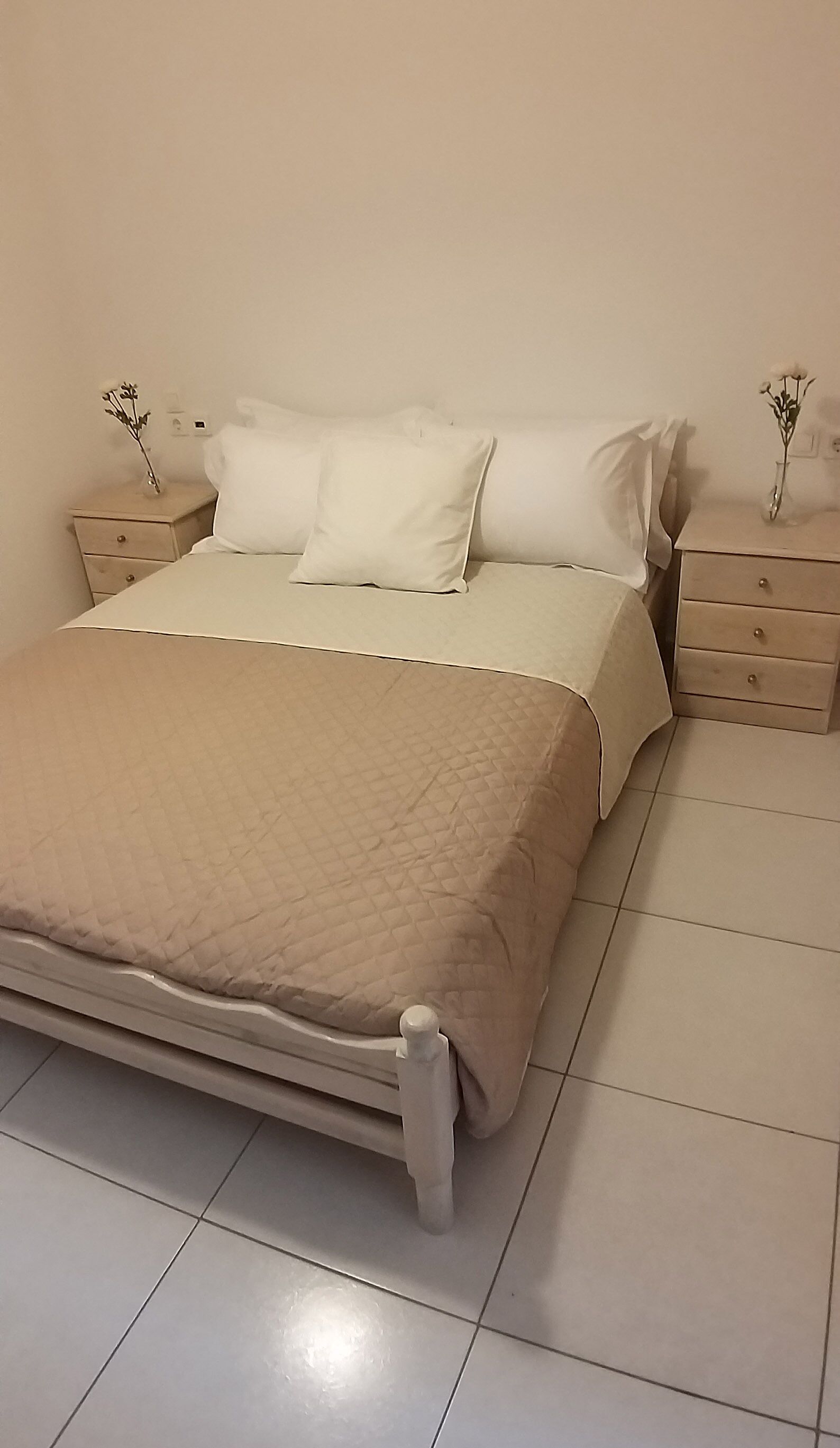 Lofos Apartments