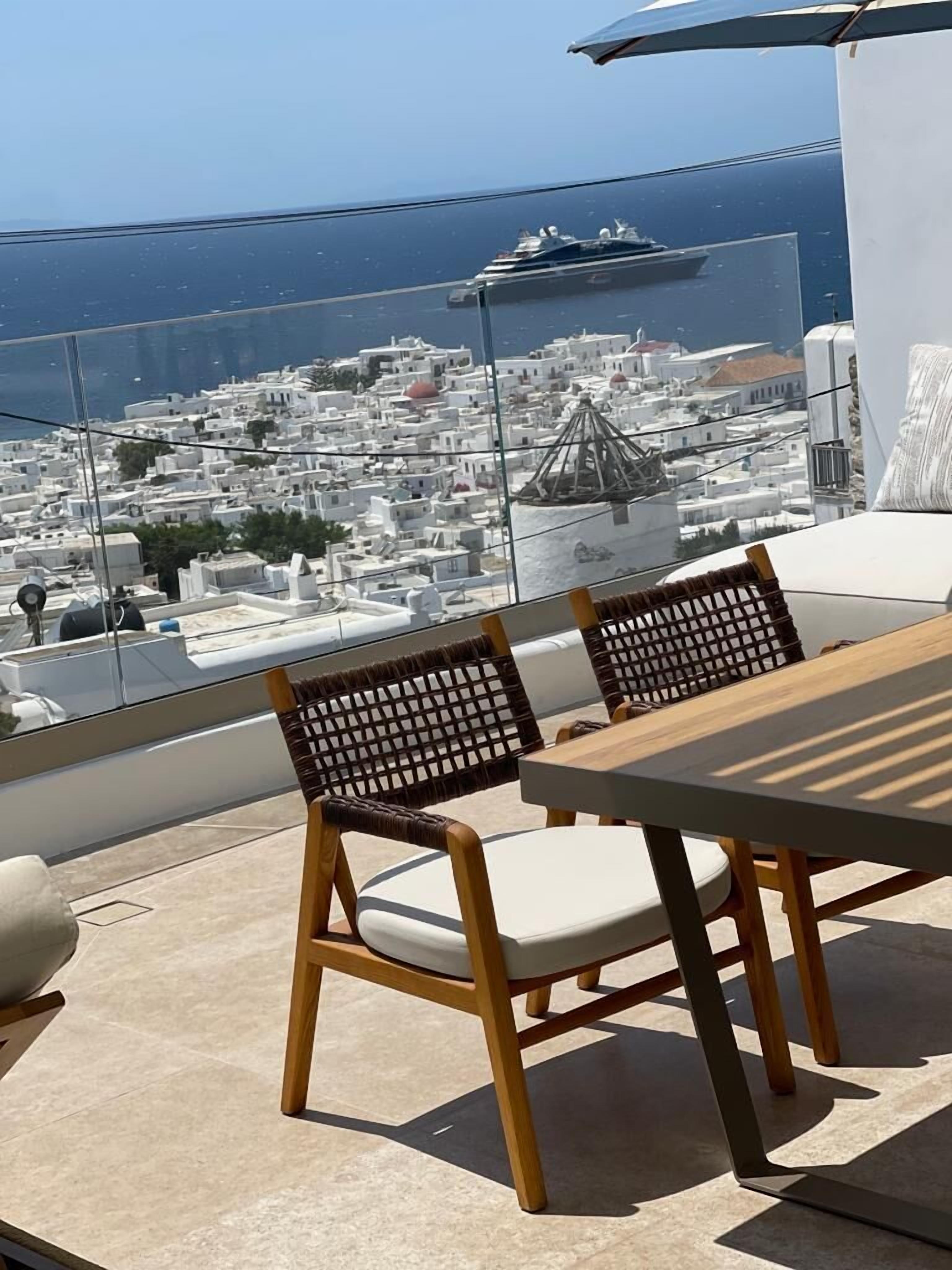 Numi Boutique Hotel