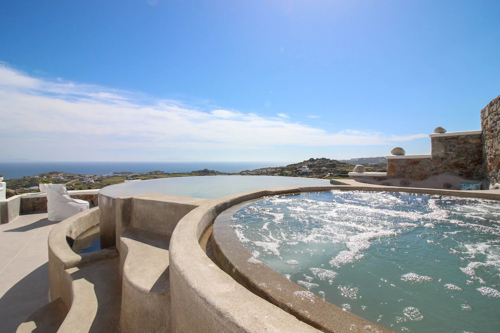 Sea & Stone Residence