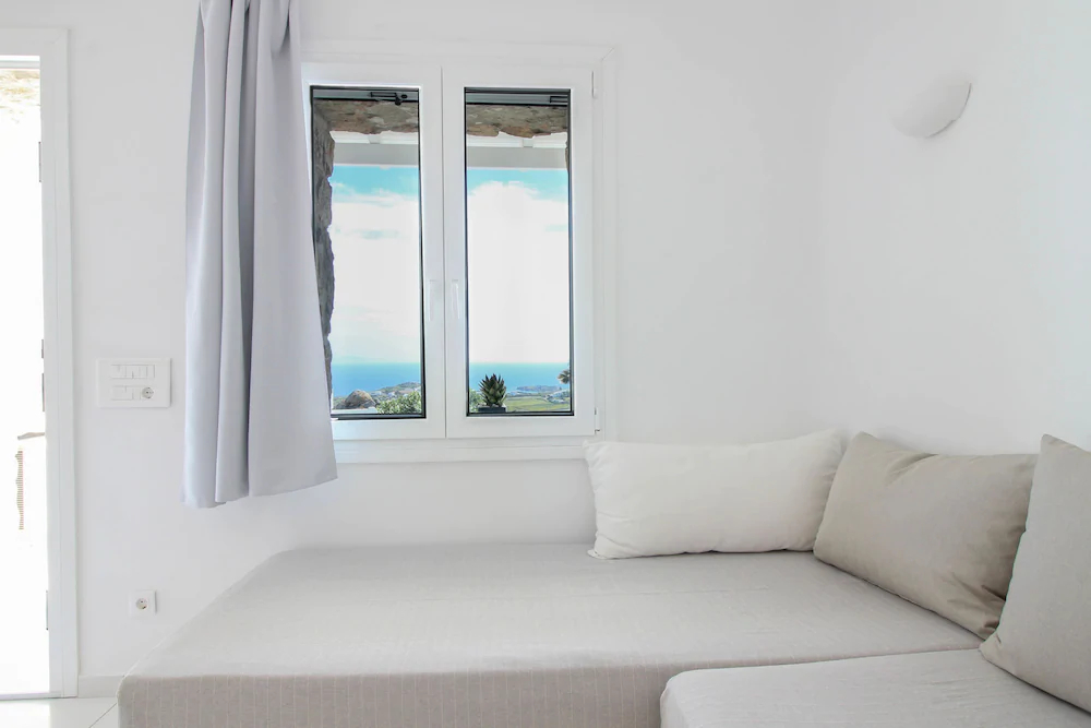 Sea & Stone Residence