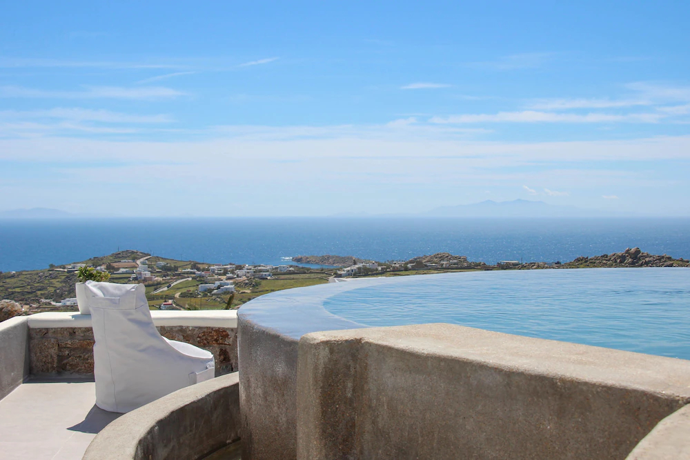 Sea & Stone Residence
