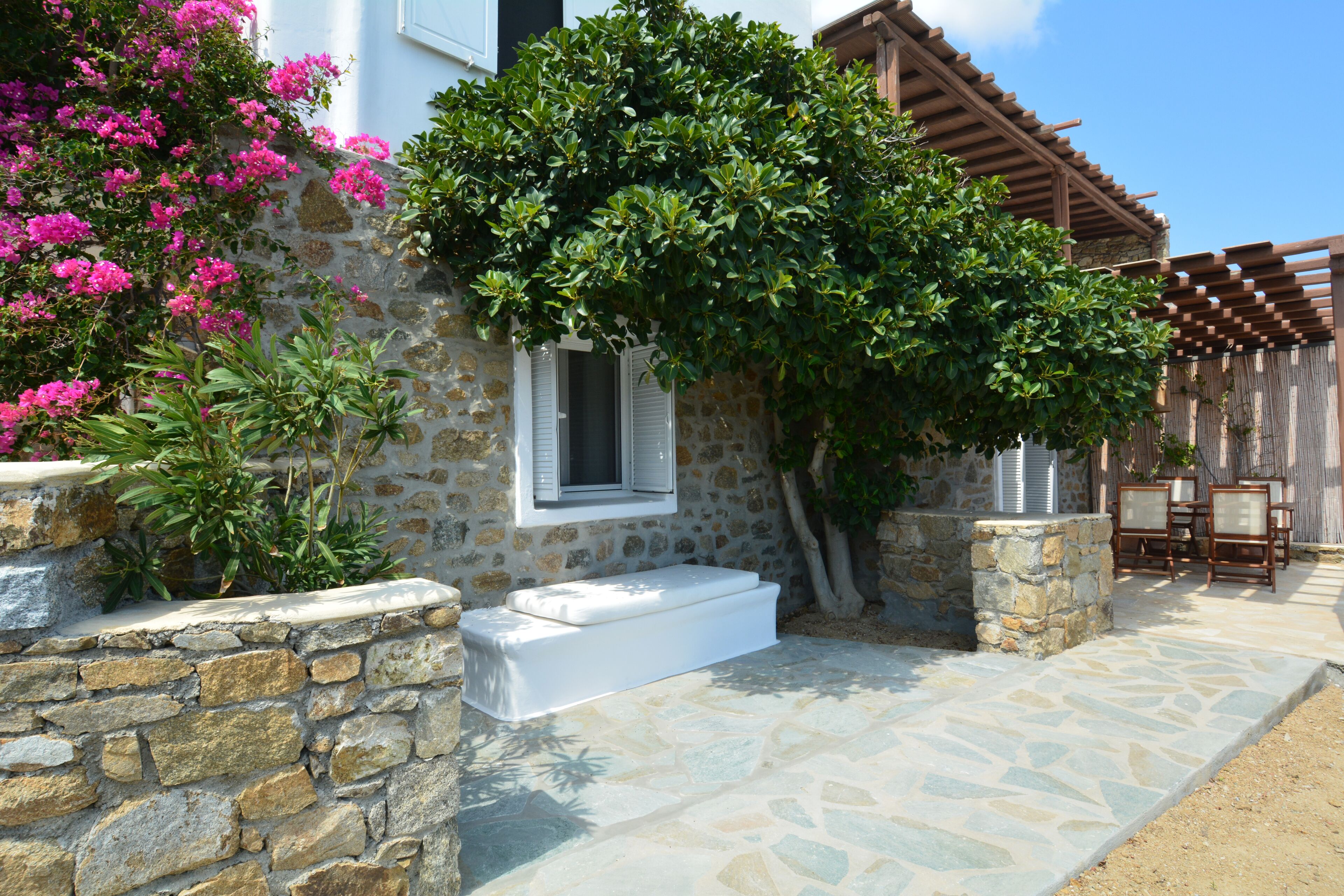 Sea Breeze Panormos