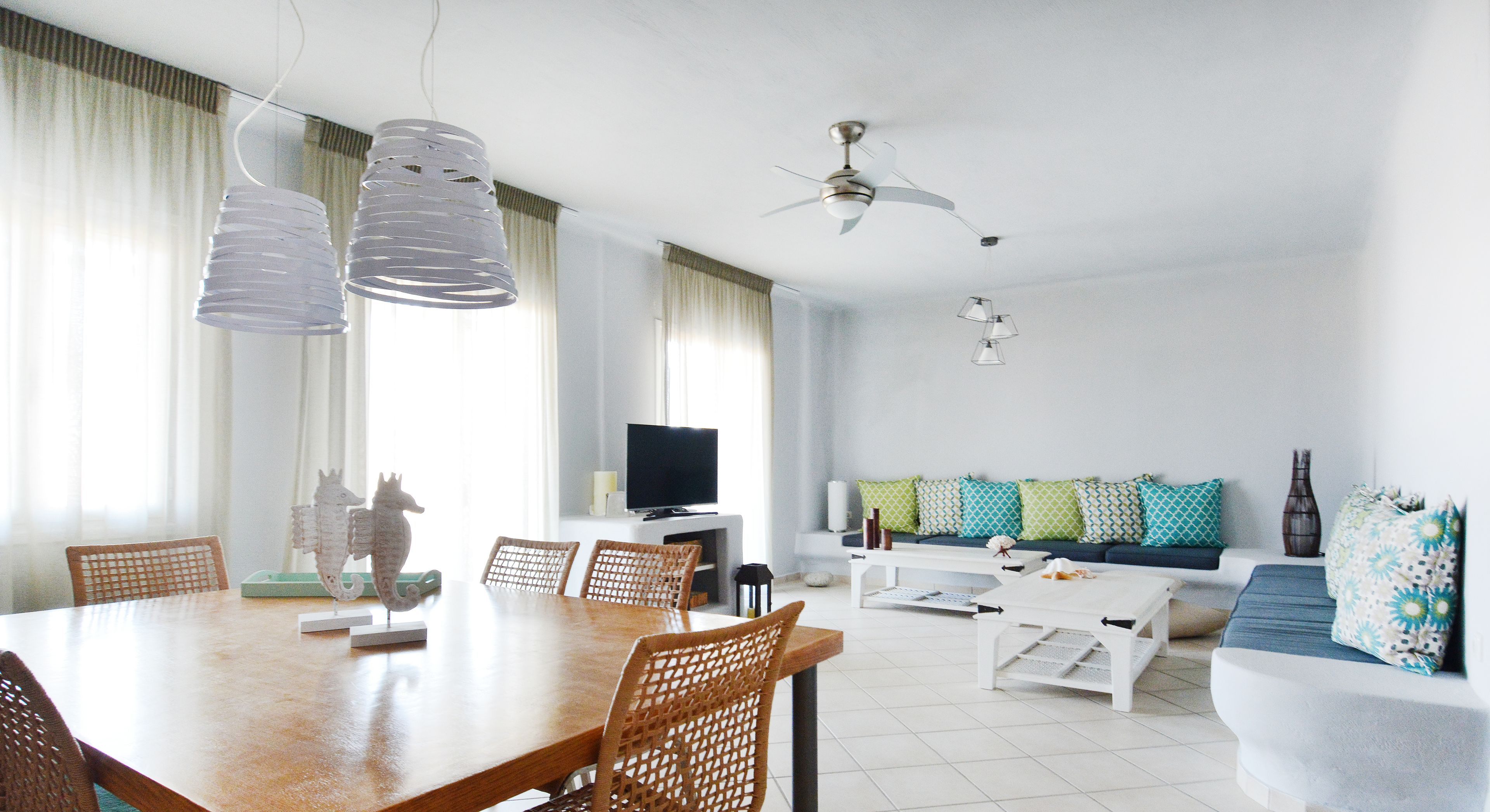 Sea Breeze Panormos