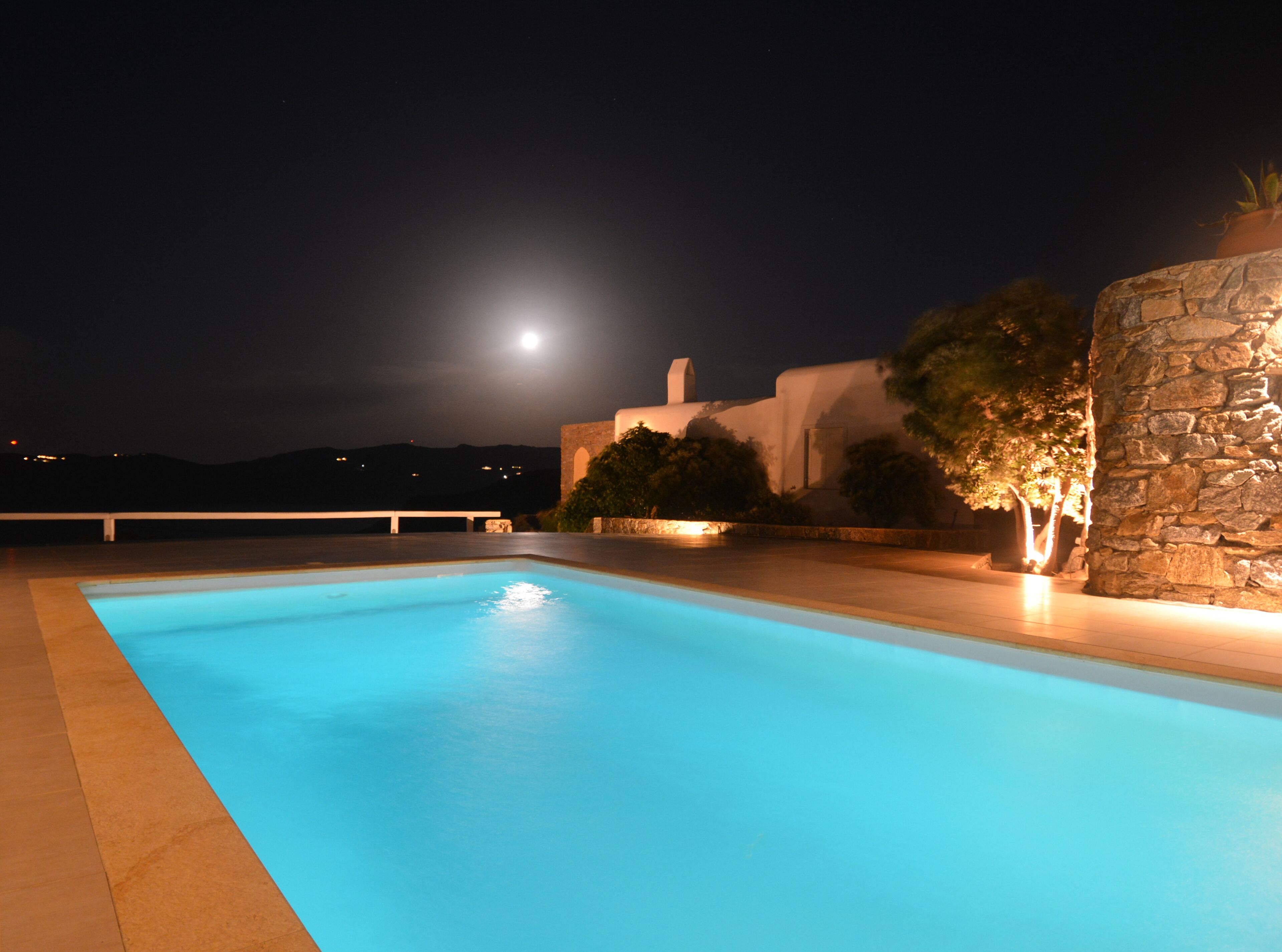 Sea Breeze Panormos
