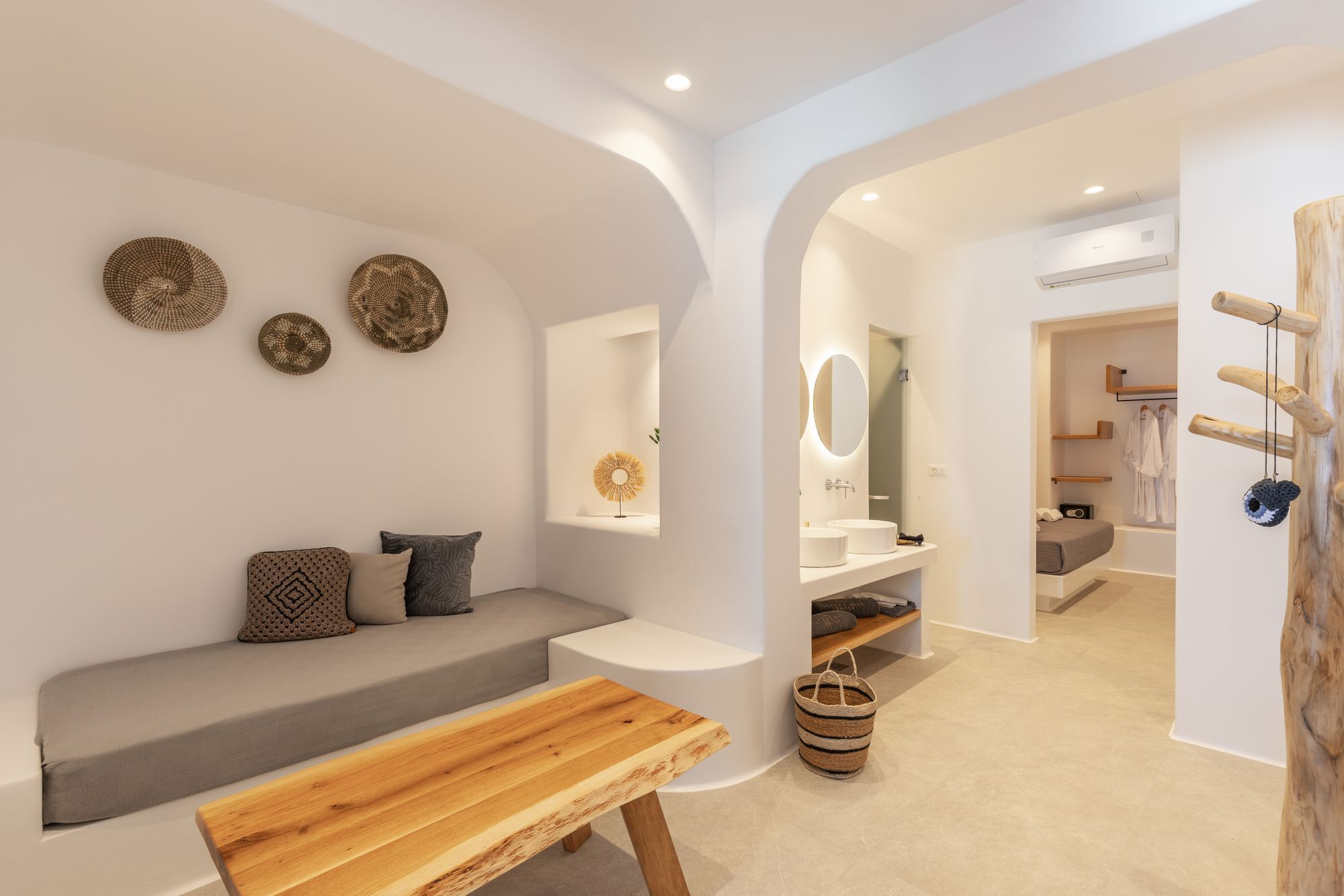 Sunset Hill Suites