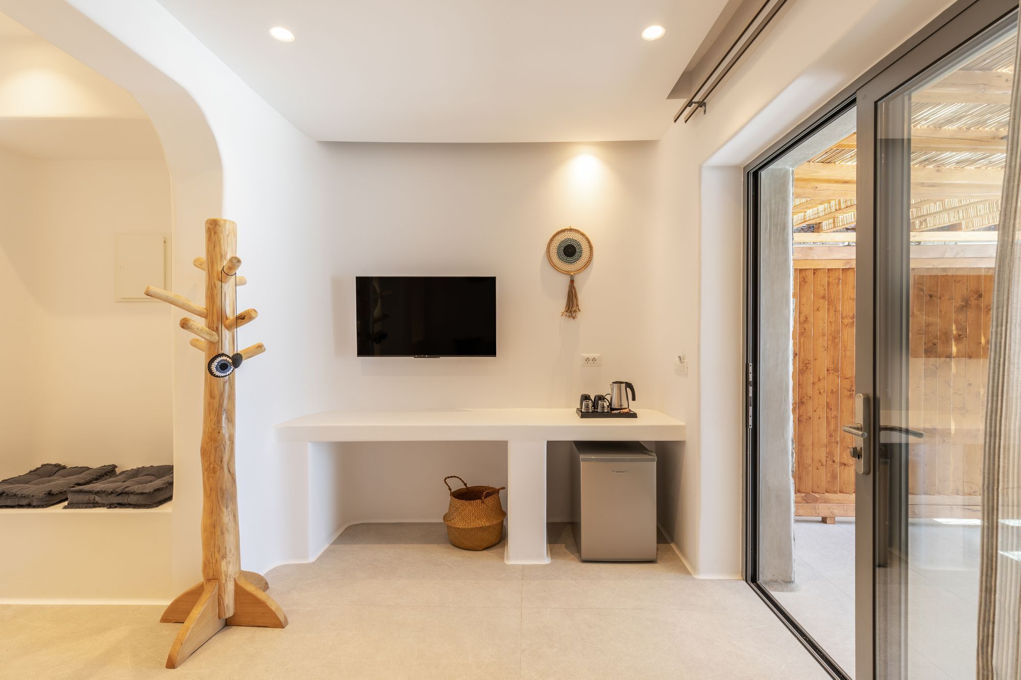 Sunset Hill Suites