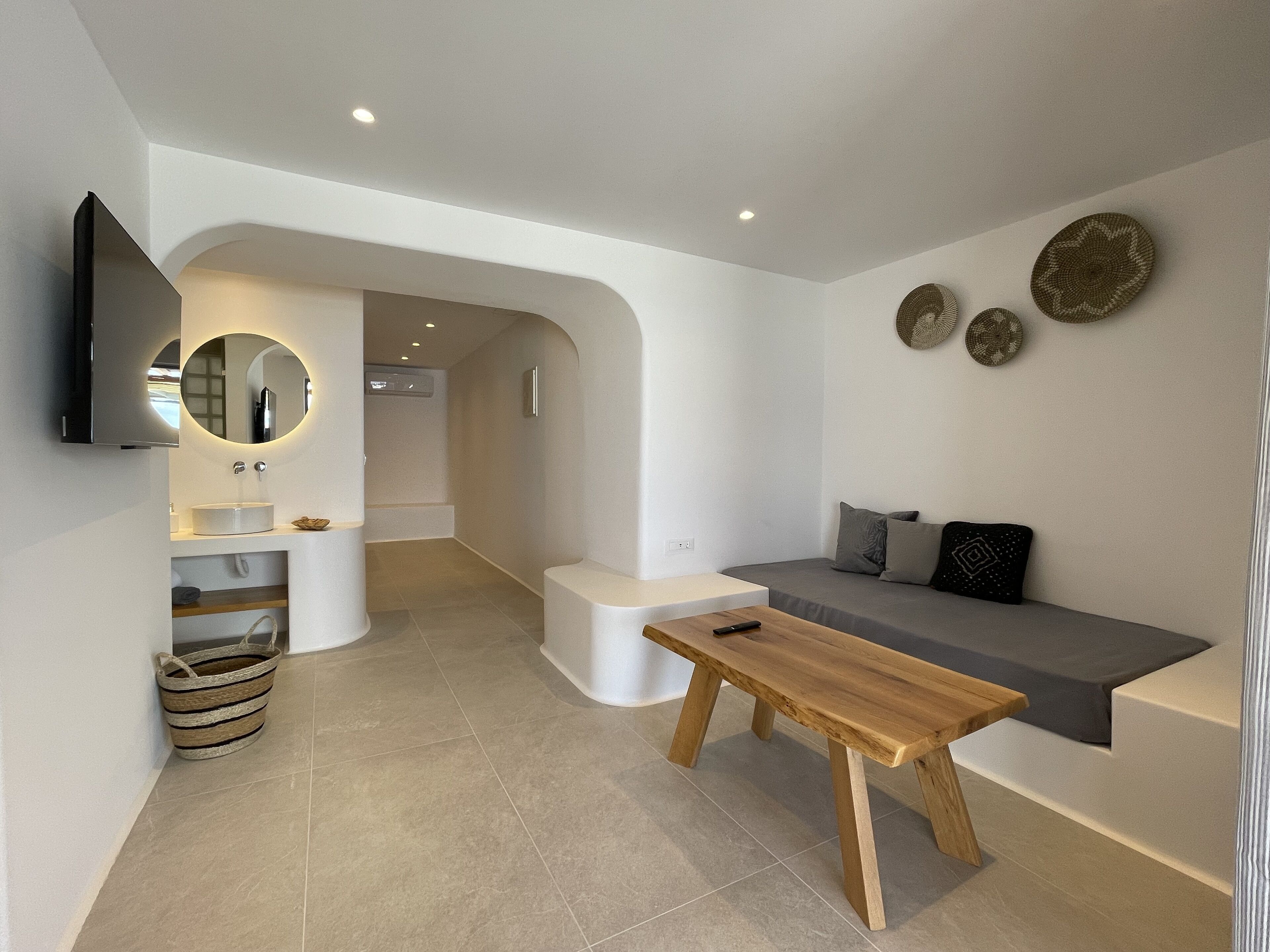 Sunset Hill Suites