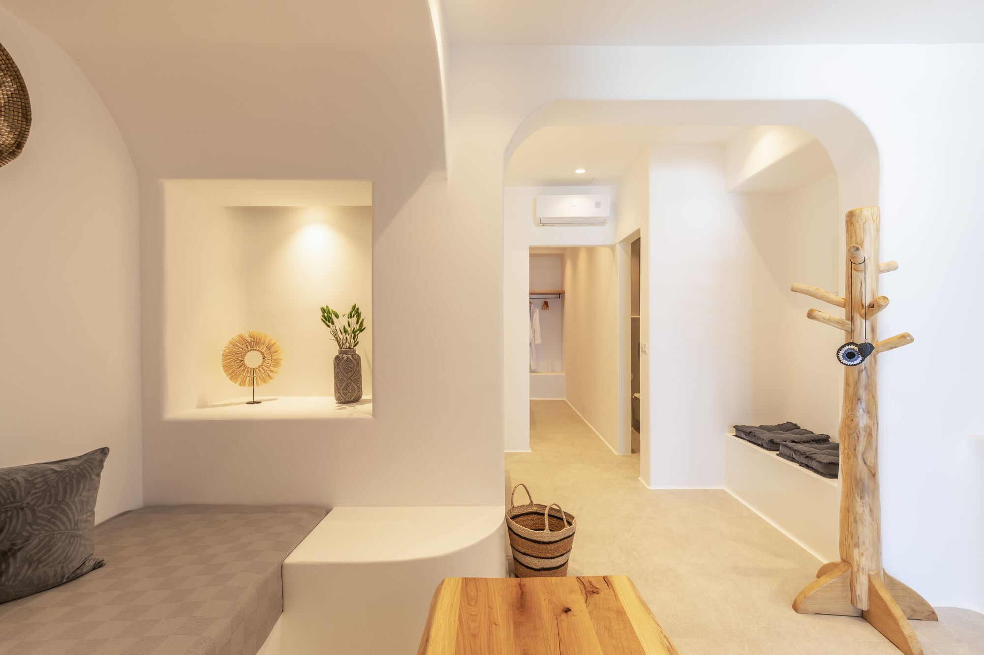 Sunset Hill Suites