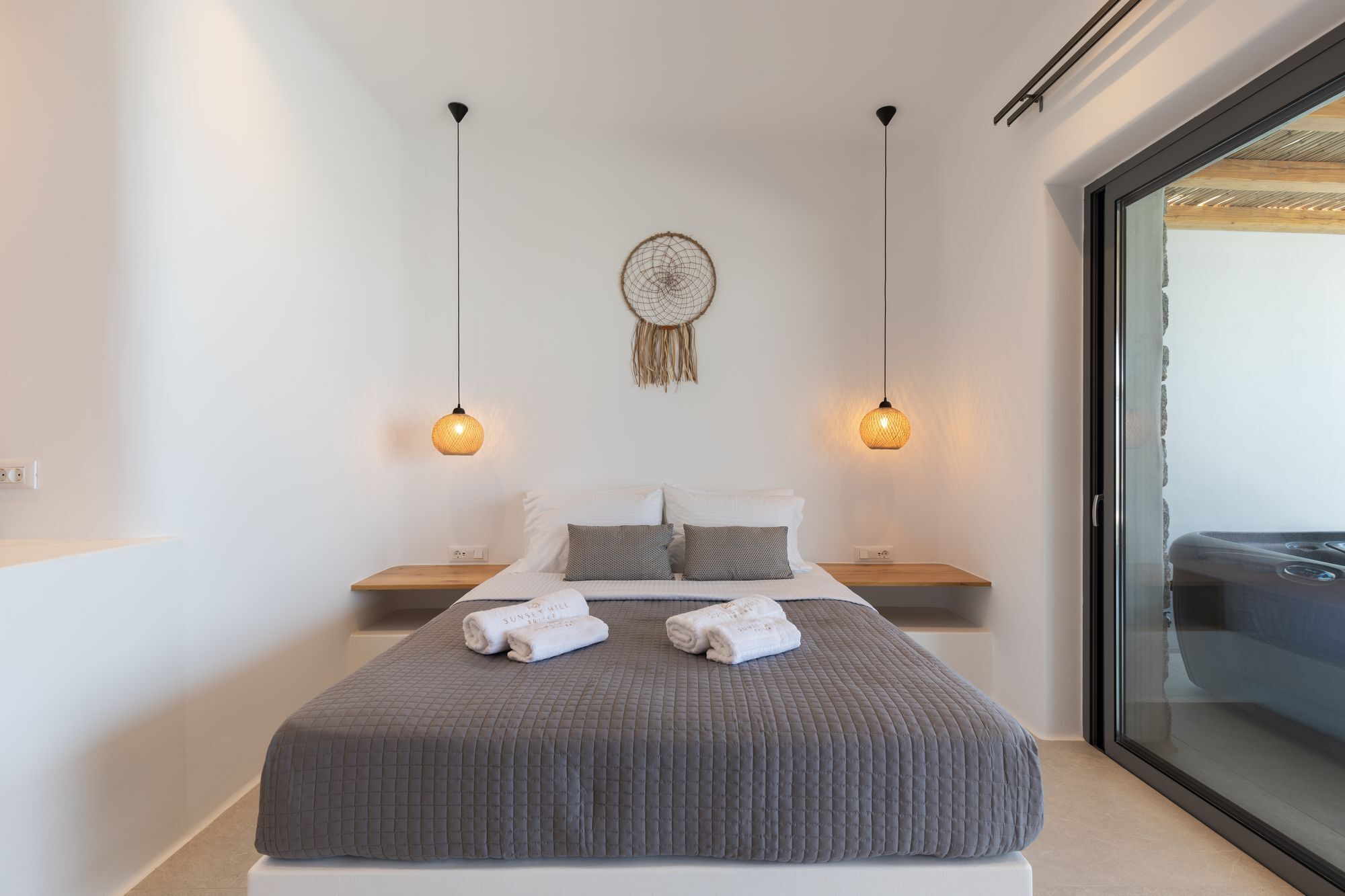 Sunset Hill Suites