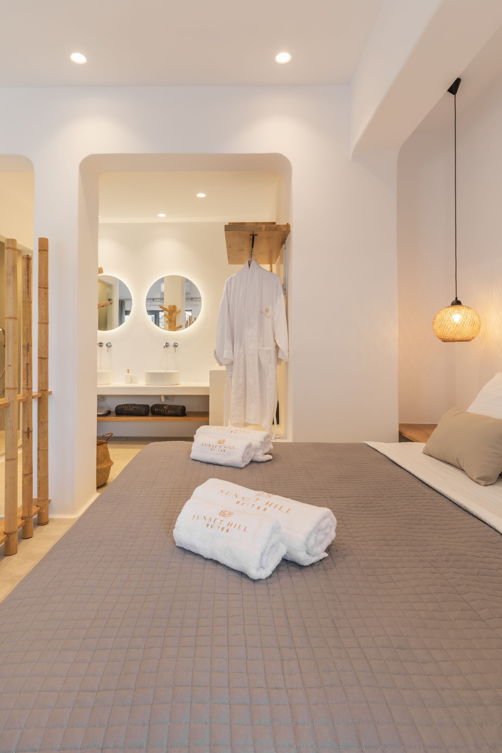 Sunset Hill Suites
