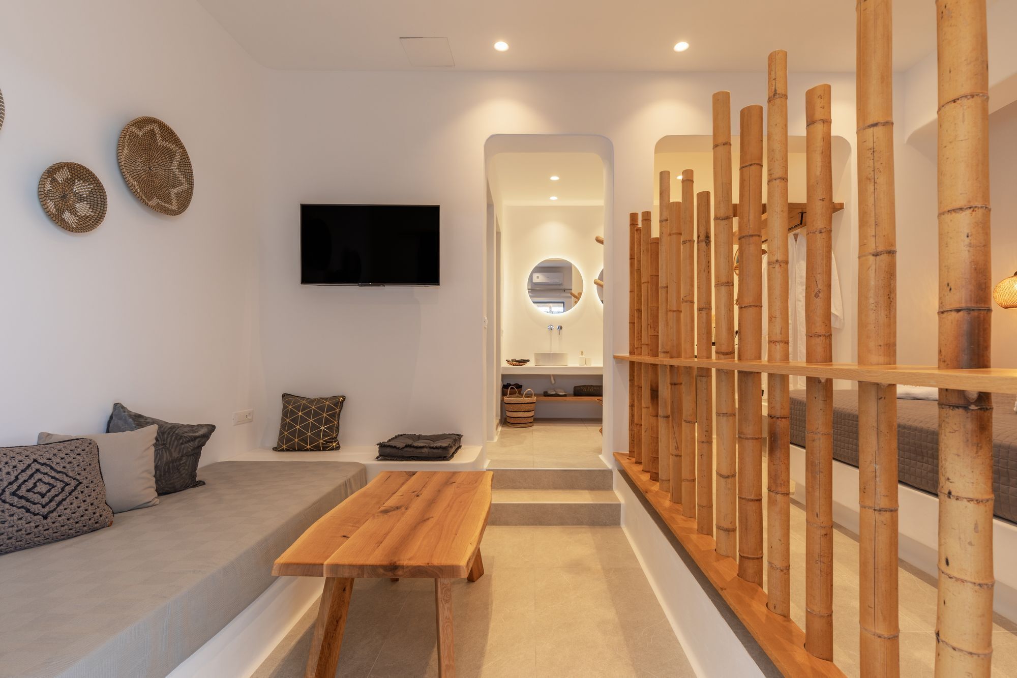 Sunset Hill Suites