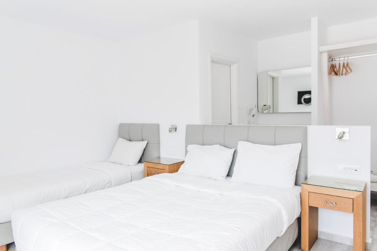 Super Paradise Suites