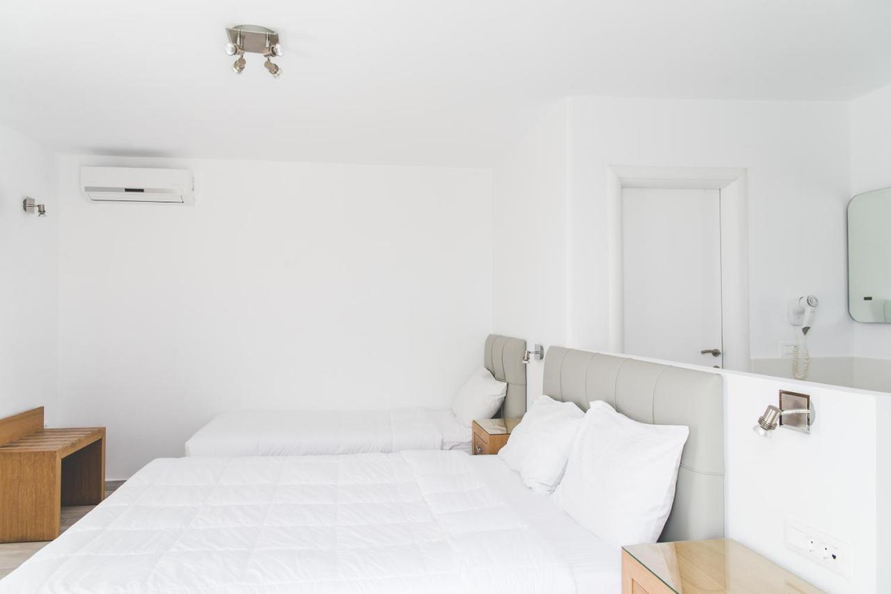 Super Paradise Suites
