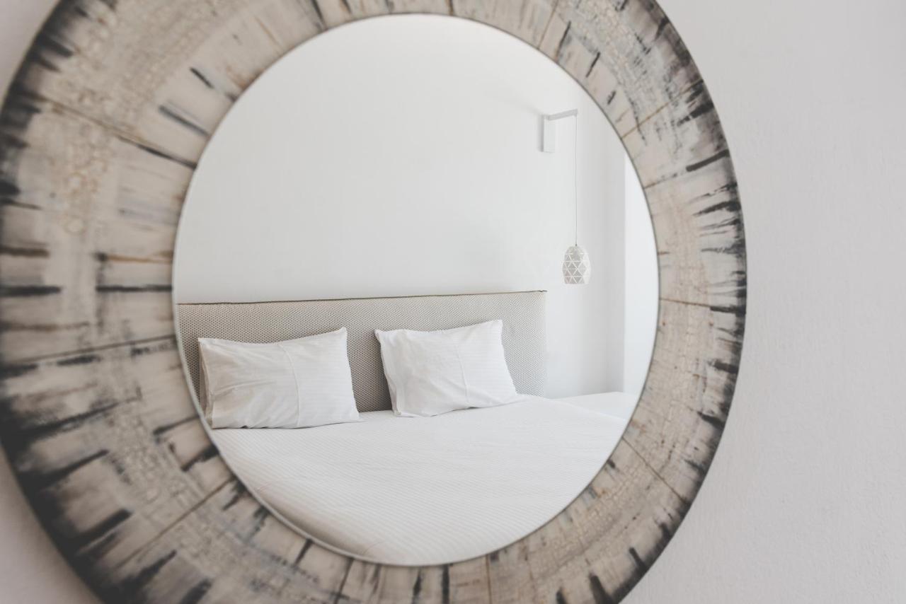 Super Paradise Suites