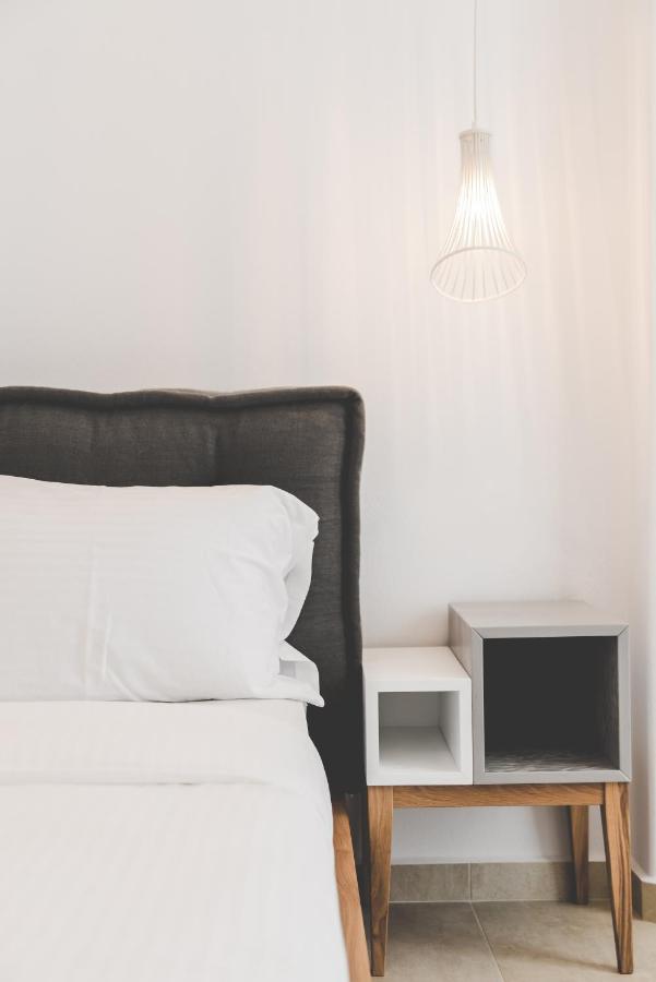 Super Paradise Suites