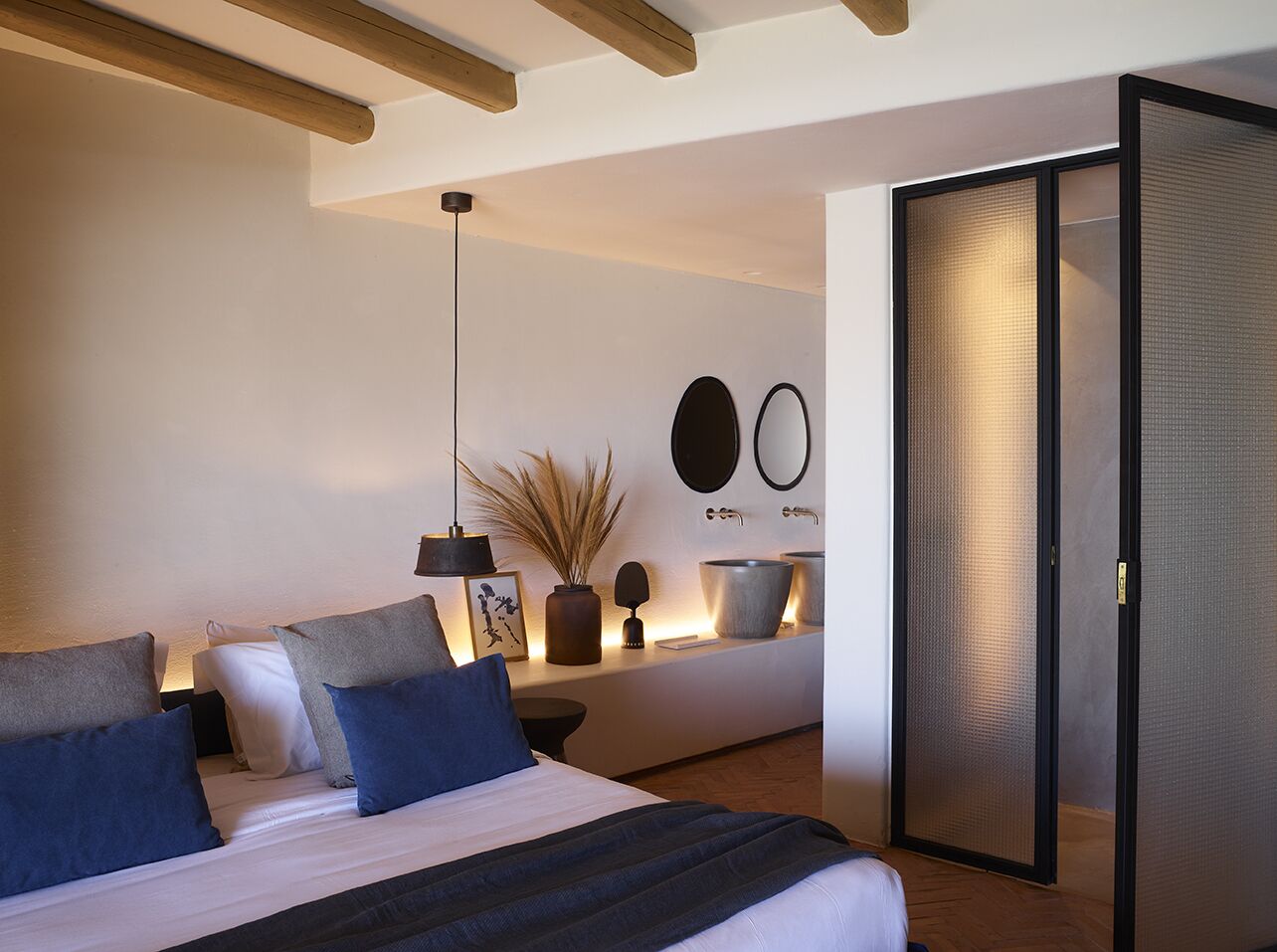 The Wild Hotel by Interni