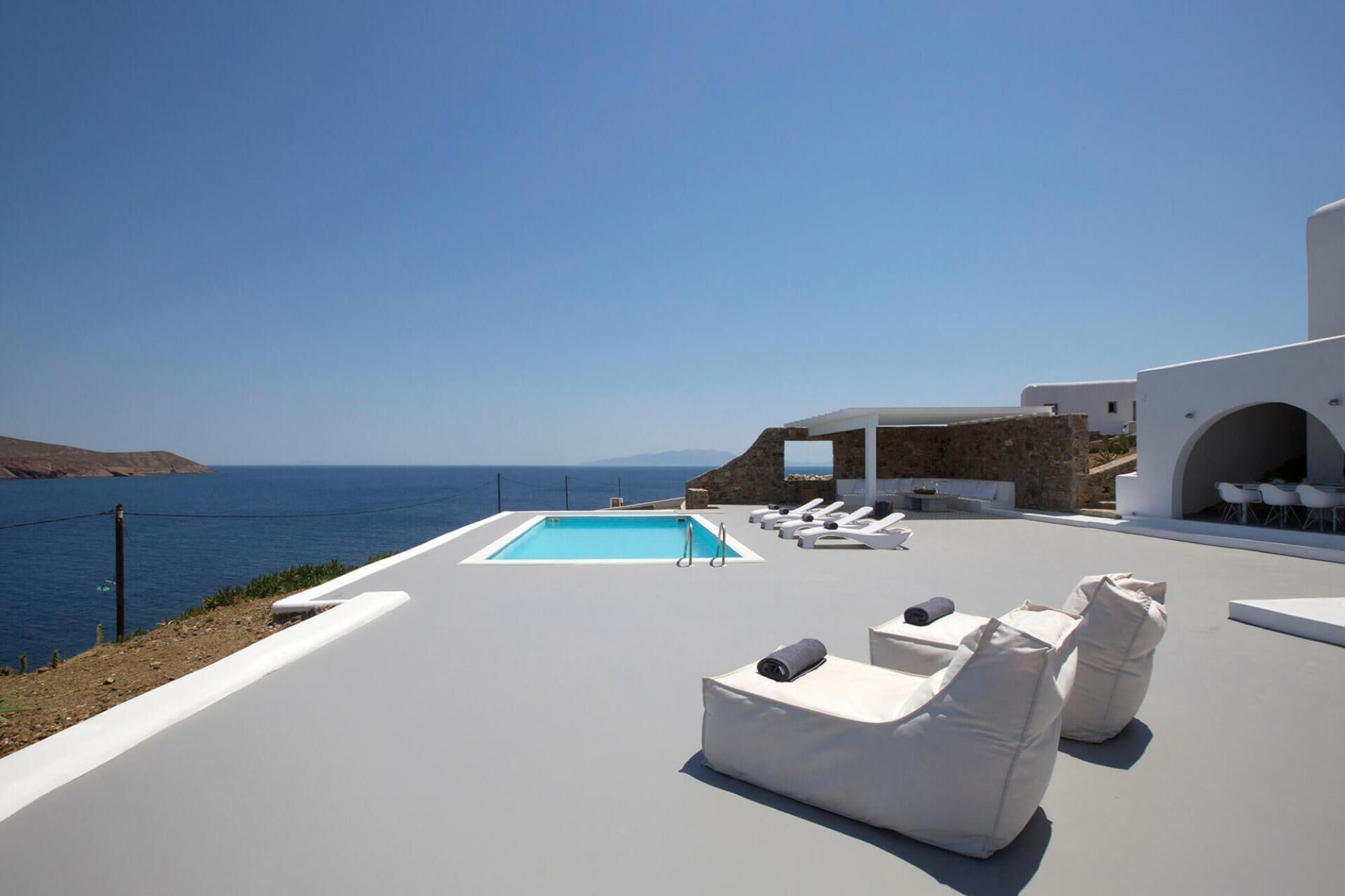 Villa Anemos