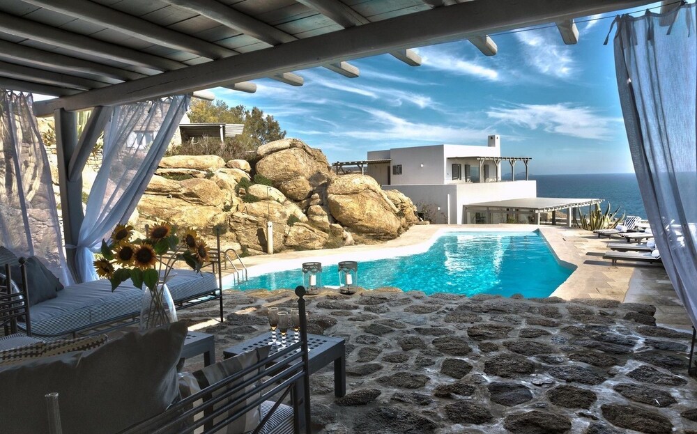 Villa Carina 2