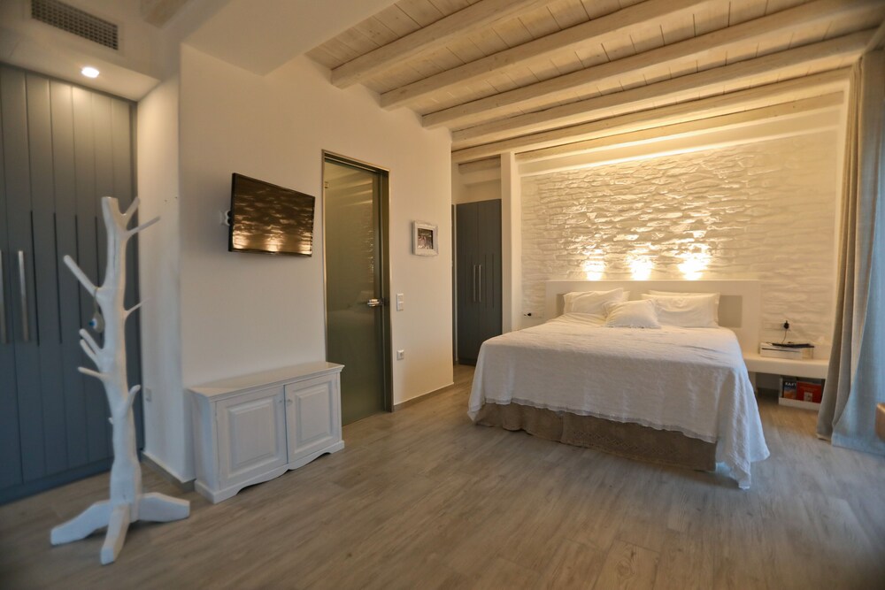 Villa Iakinthos - Mykonian Kazarte