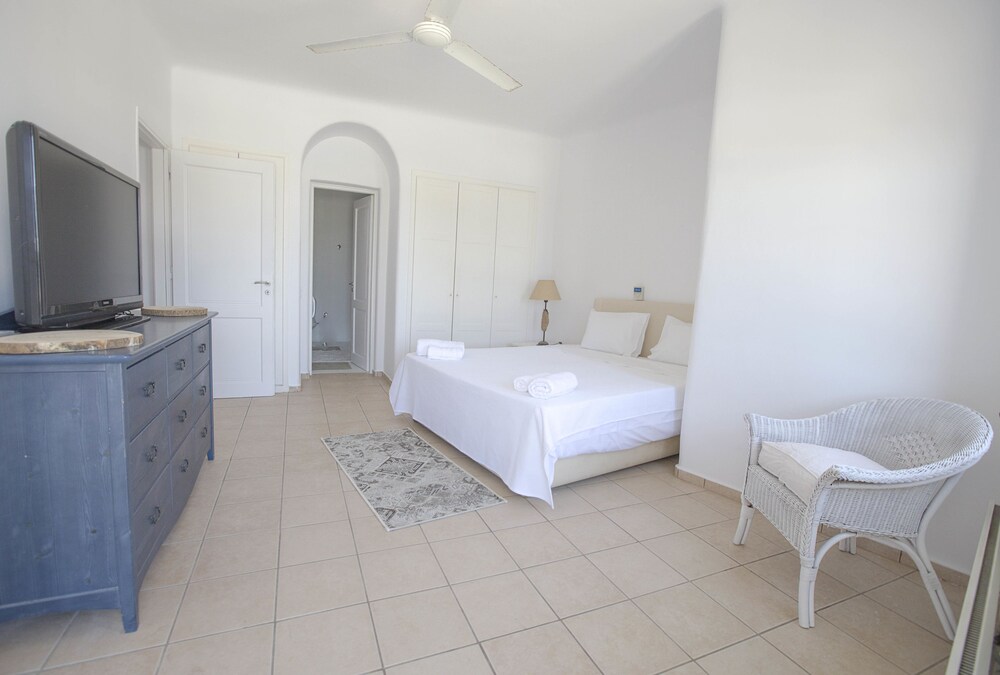 Villa Phoebe