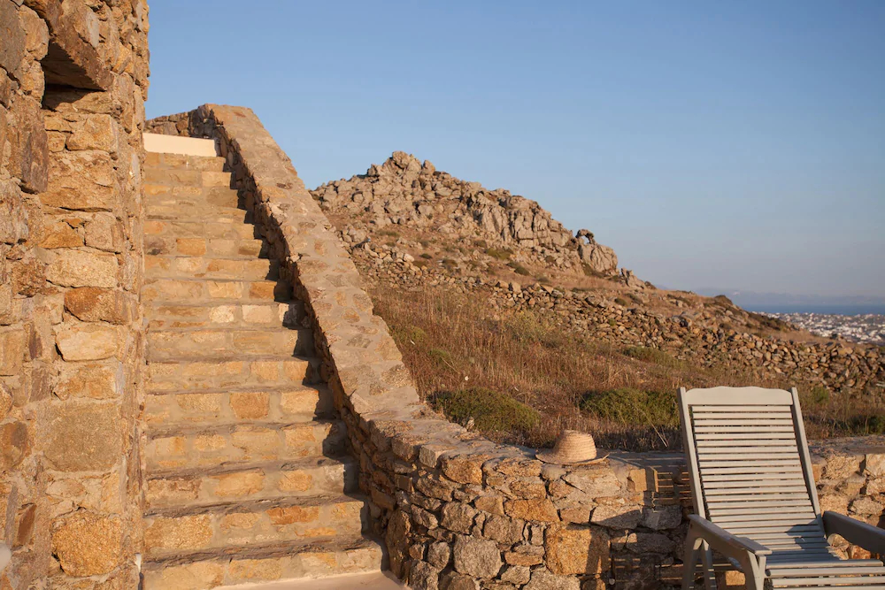 Villa Sandstone