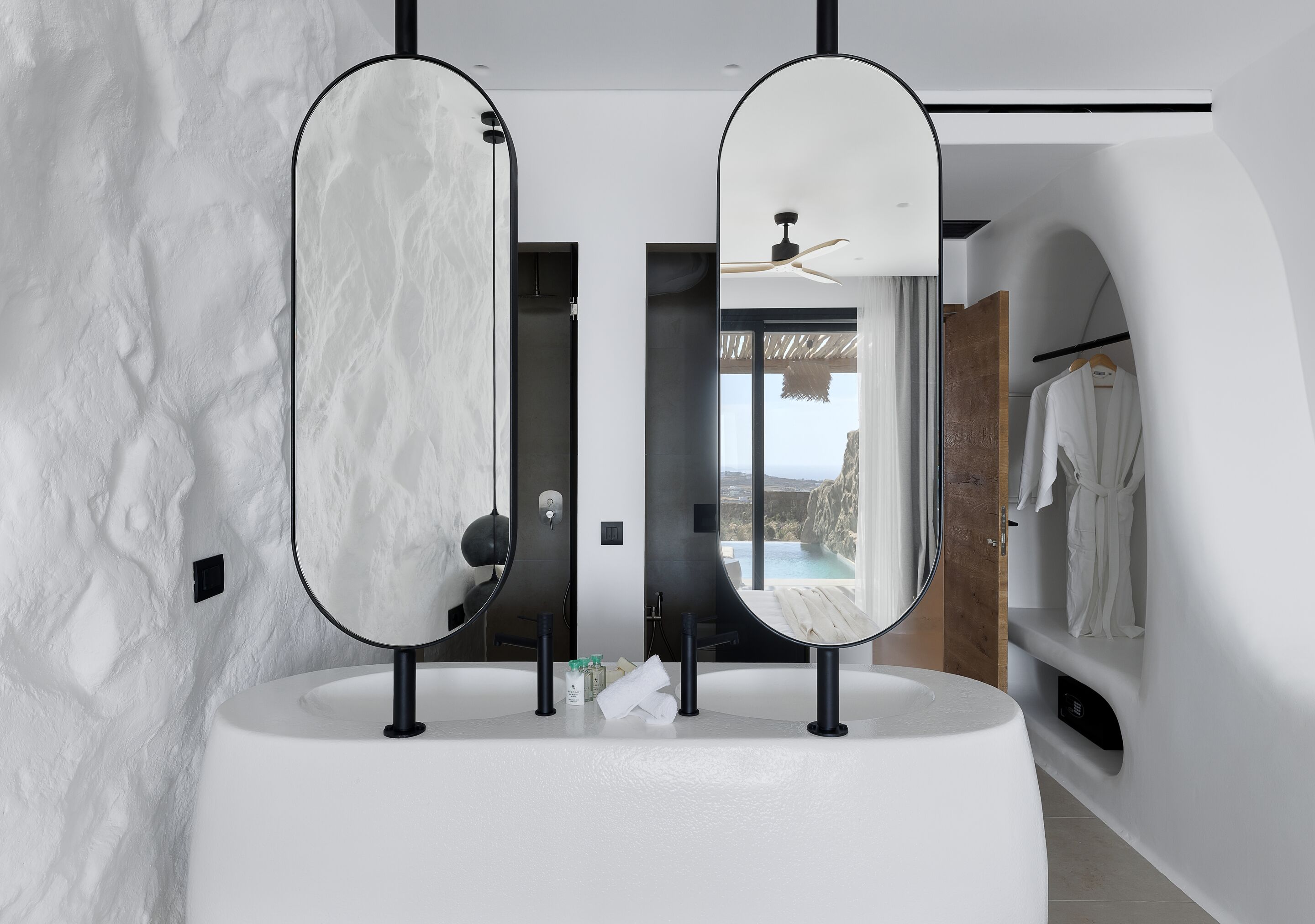 White Art Suites