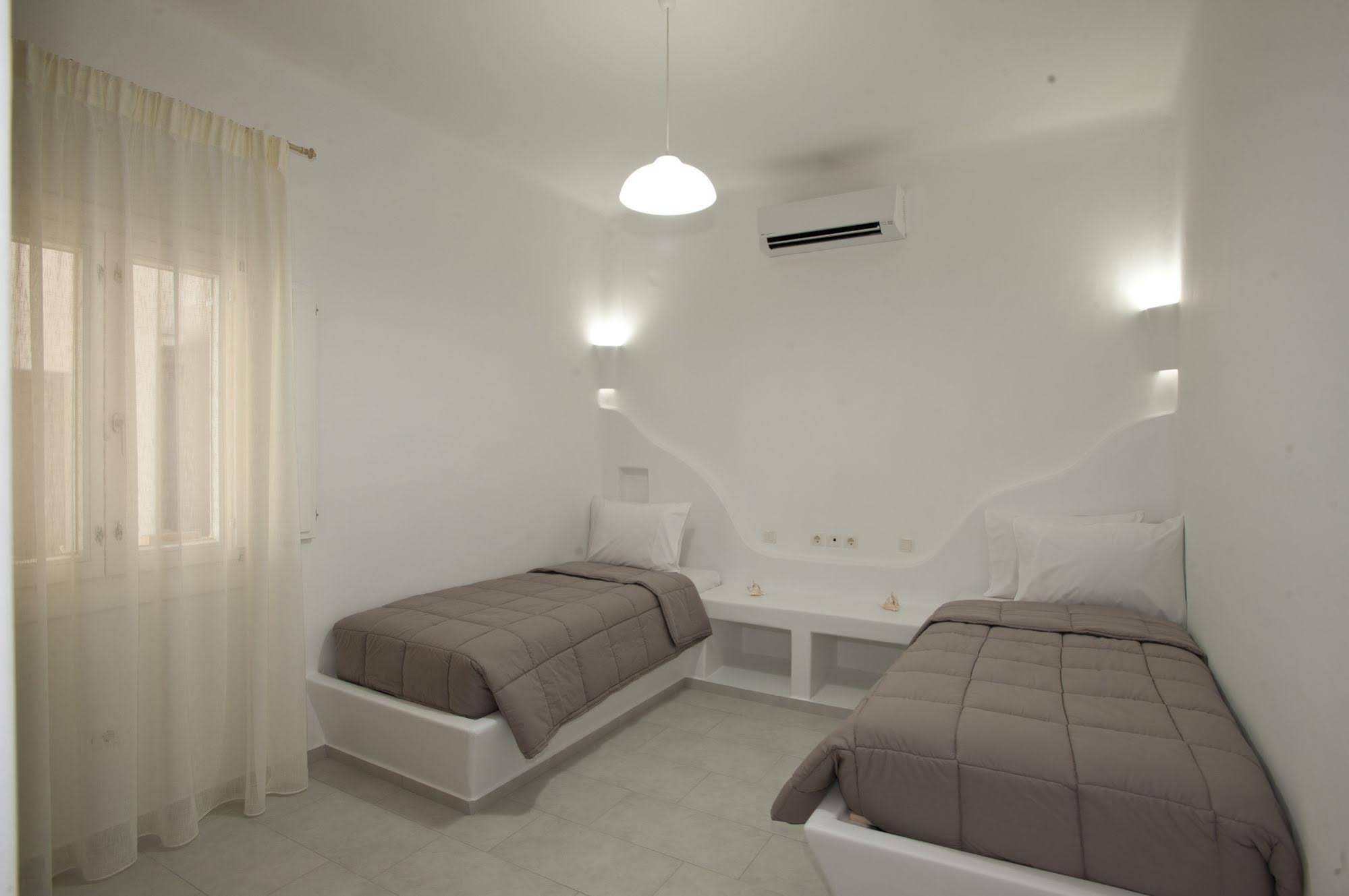 AC Village Christoulis