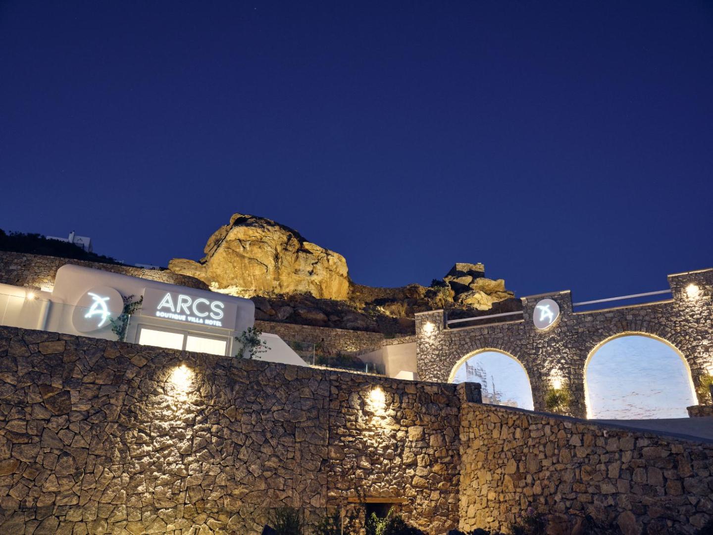 Arcs Boutique Villa Hotel