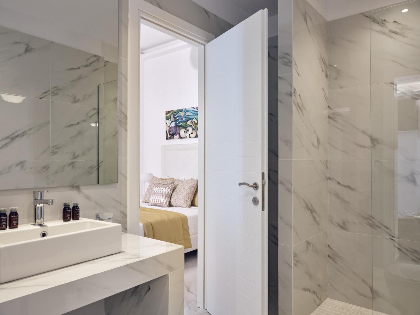 Arcs Boutique Villa Hotel