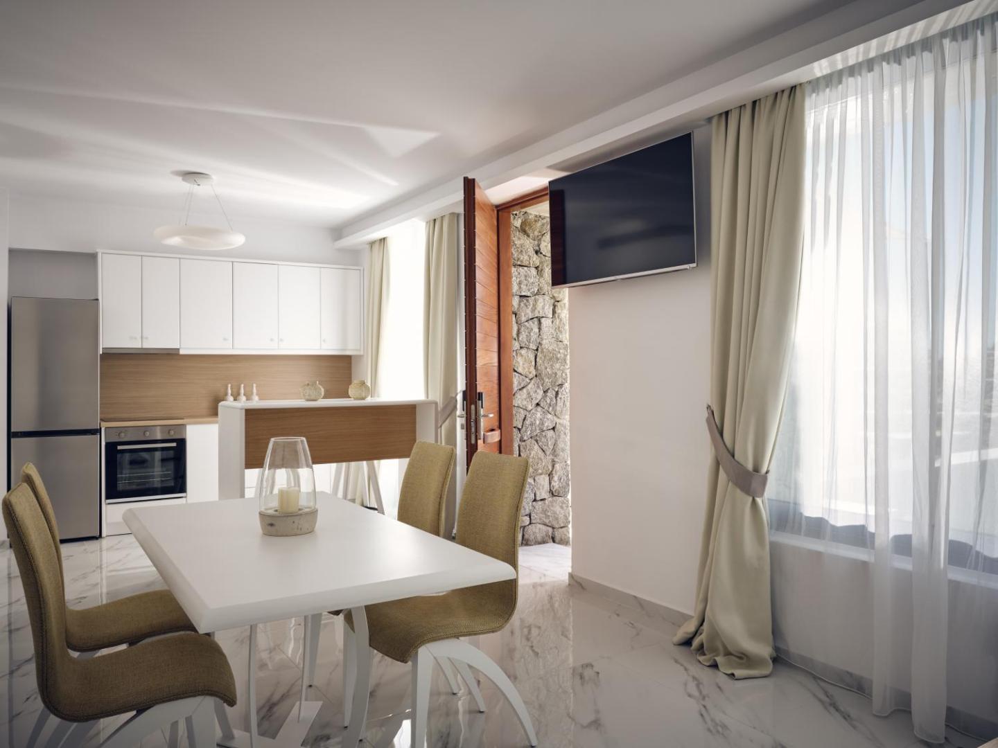 Arcs Boutique Villa Hotel