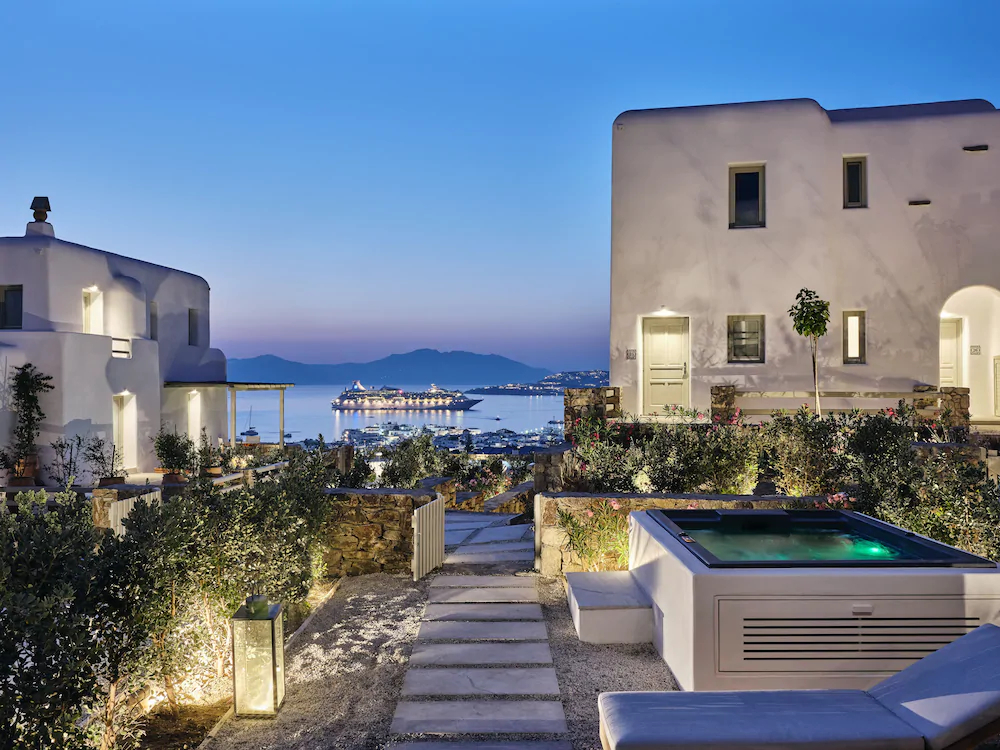 Belvedere Mykonos Hilltop Rooms & Suites