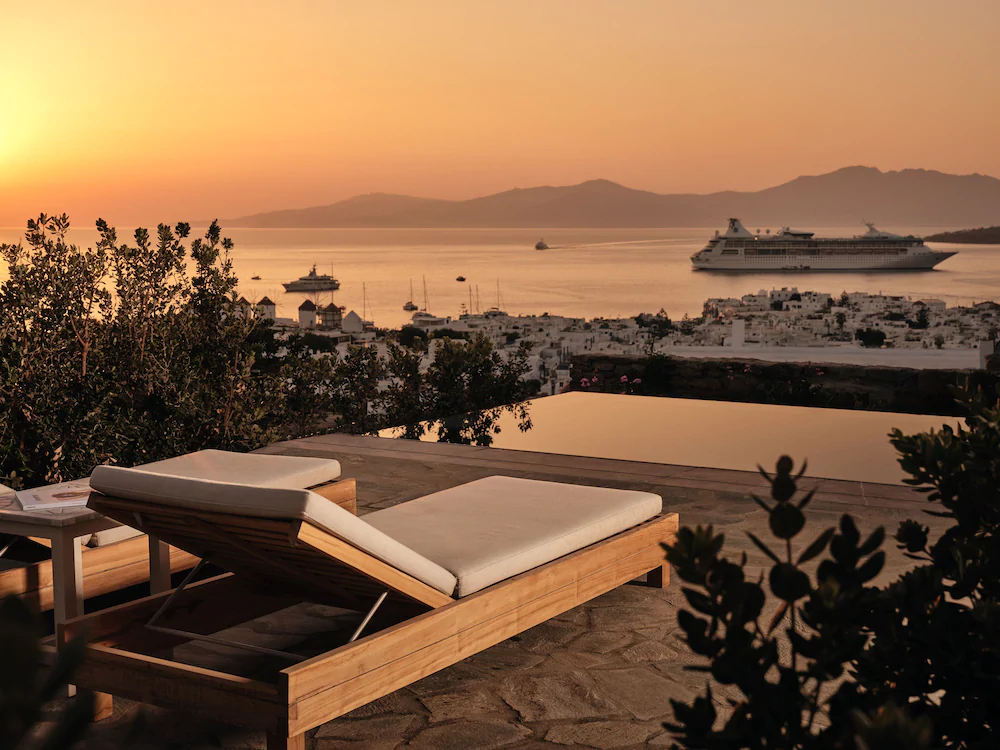 Belvedere Mykonos Hilltop Rooms & Suites