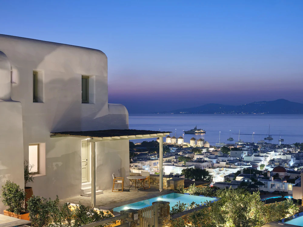 Belvedere Mykonos Hilltop Rooms & Suites