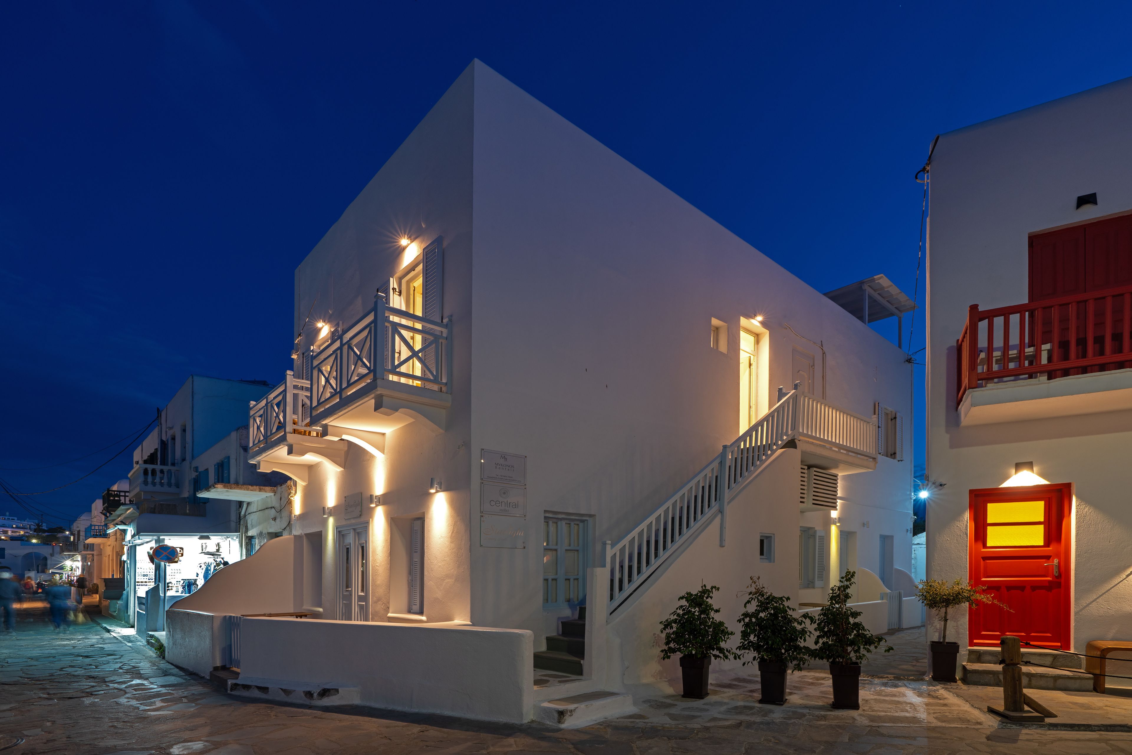 Central Suites