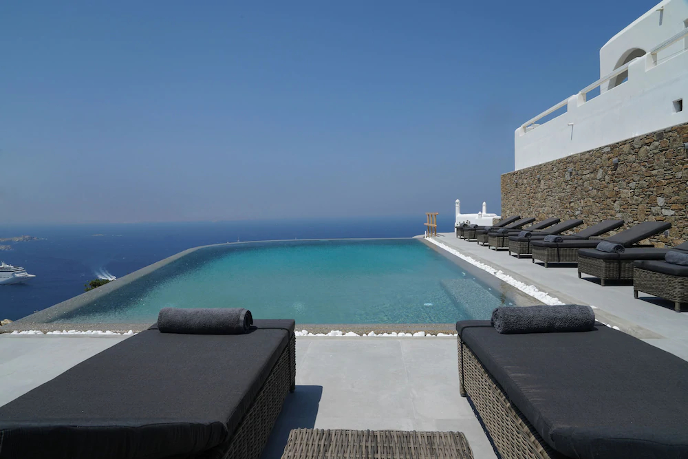 Cloud Nine Villa
