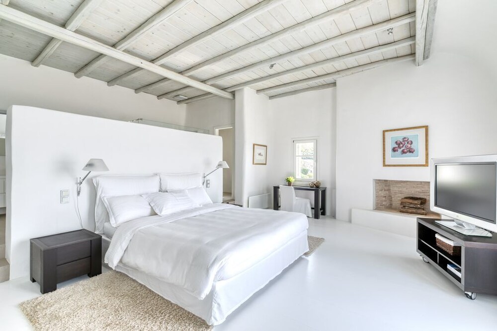 Crystal Villa