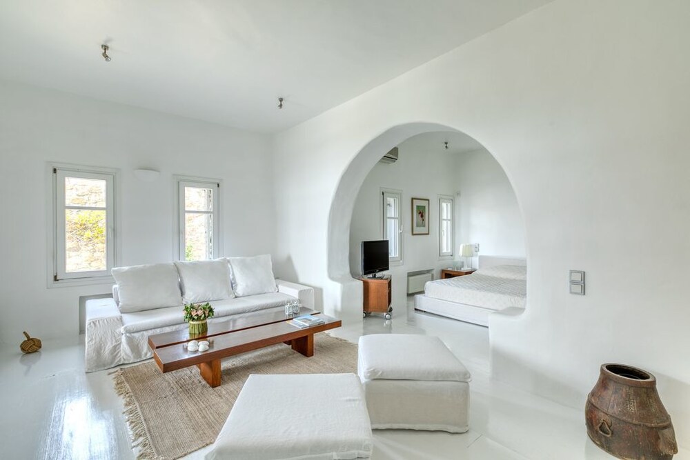 Crystal Villa