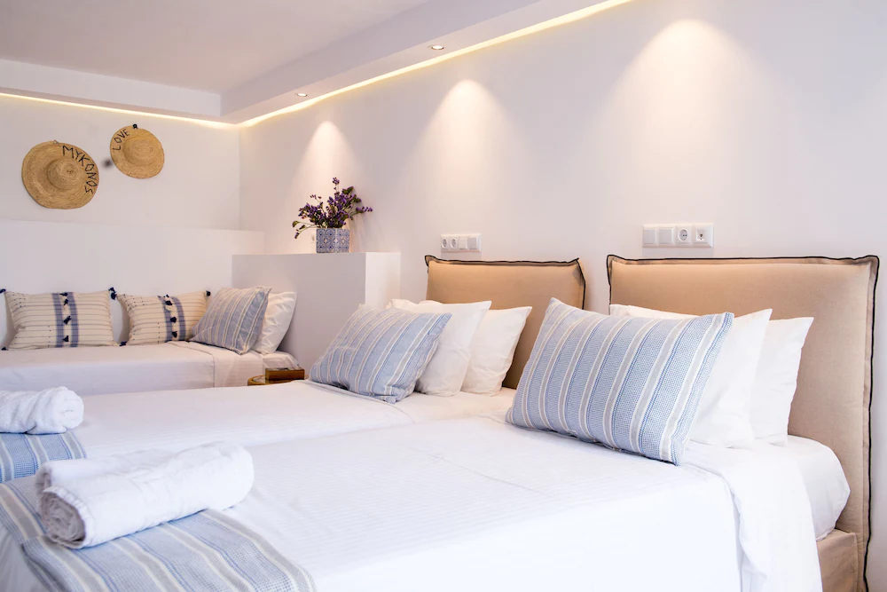 Dimele Rooms & Studios