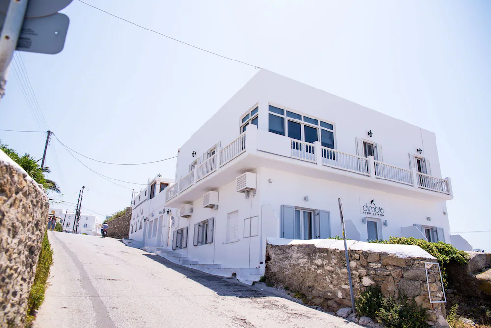 Dimele Rooms & Studios