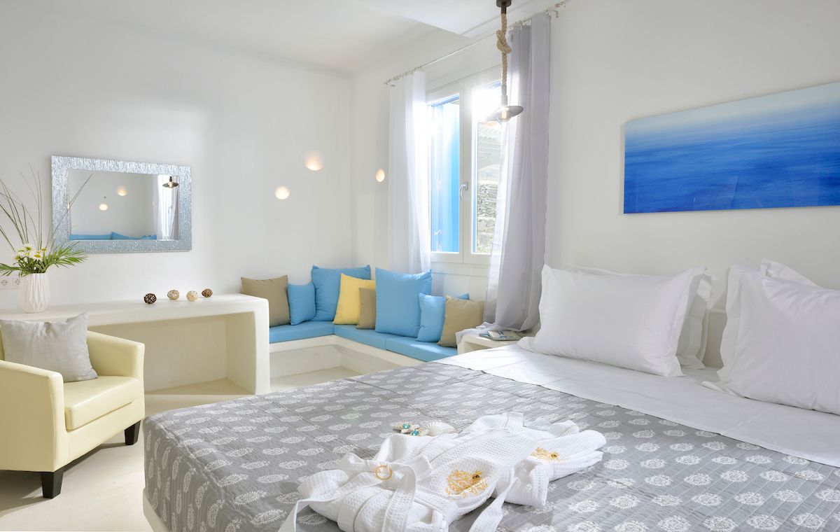 Elegant Villas & Suites