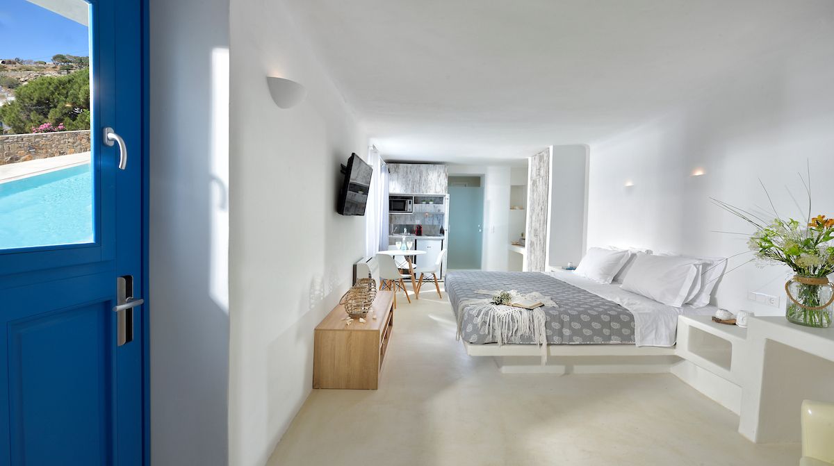 Elegant Villas & Suites