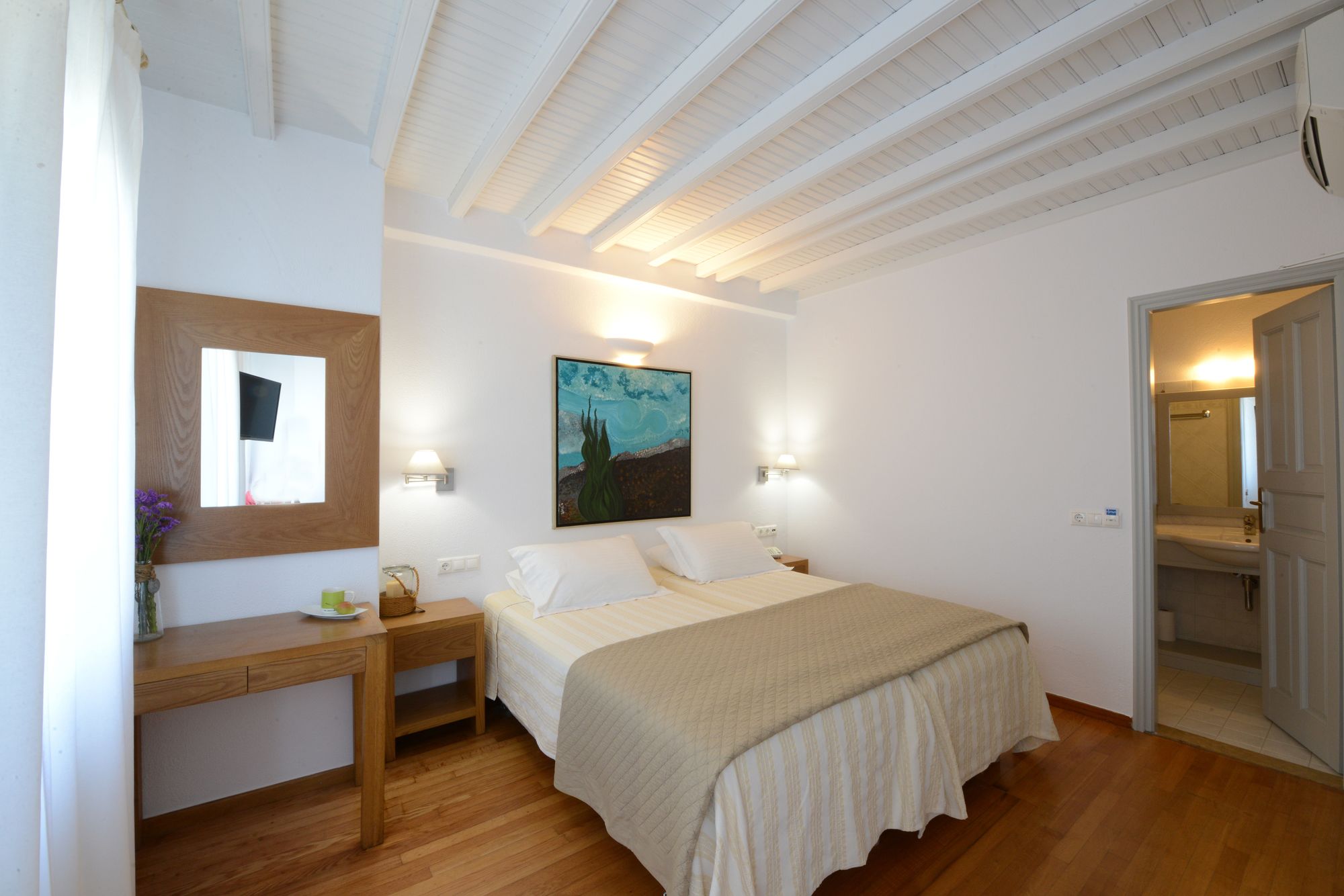 Elena Hotel
