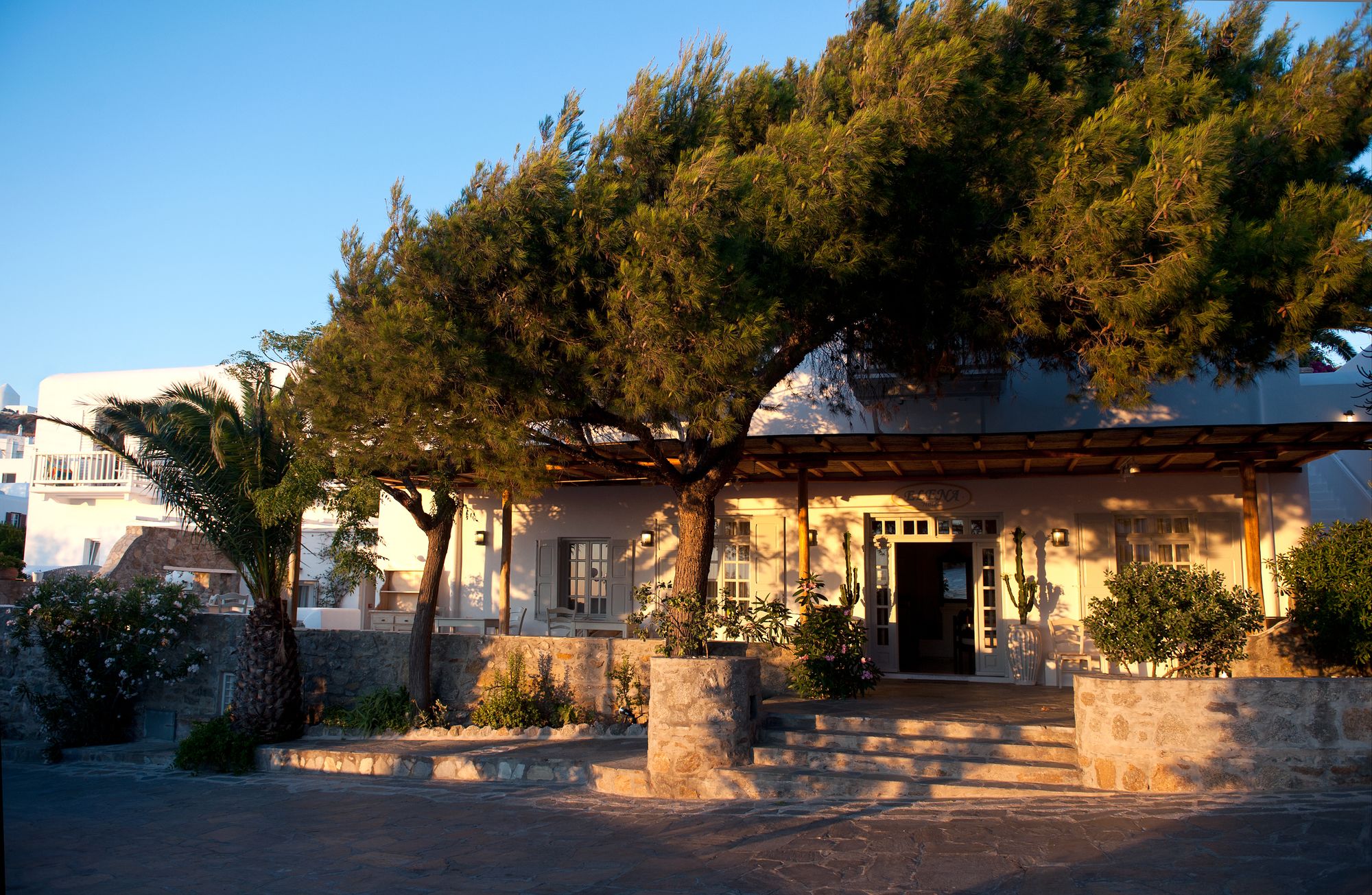 Elena Hotel