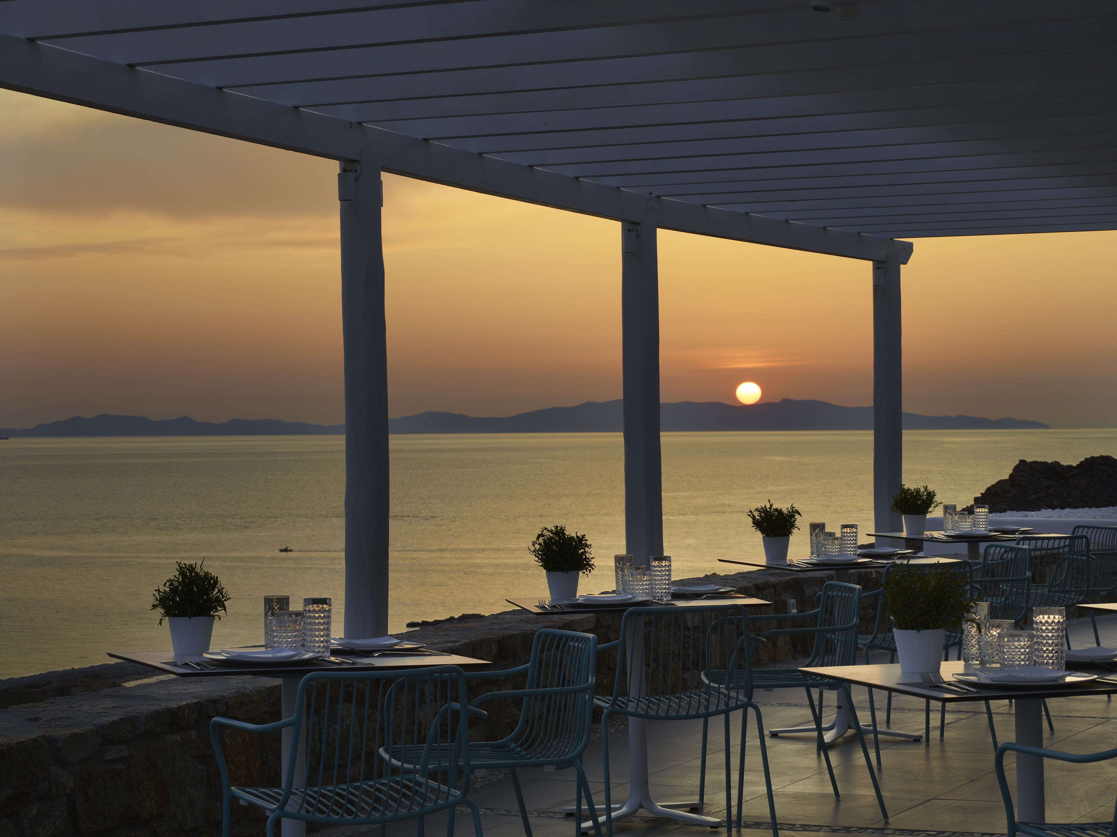 Epic Blue Luxury Hotel Suites & Villas Mykonos