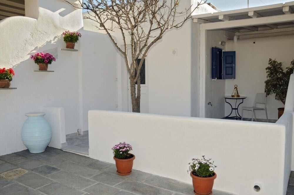 Flora's Houses