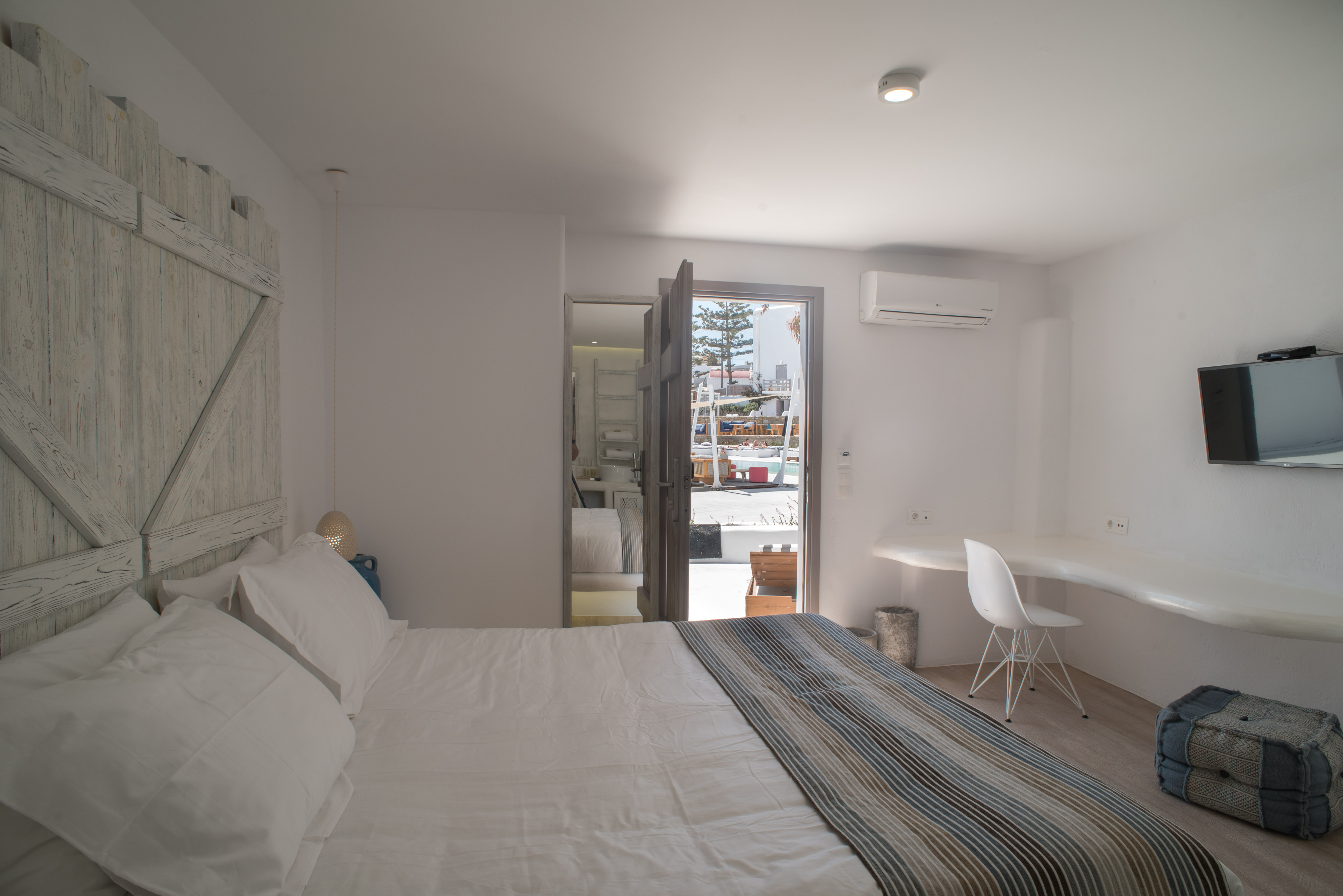 Axel Beach Mykonos