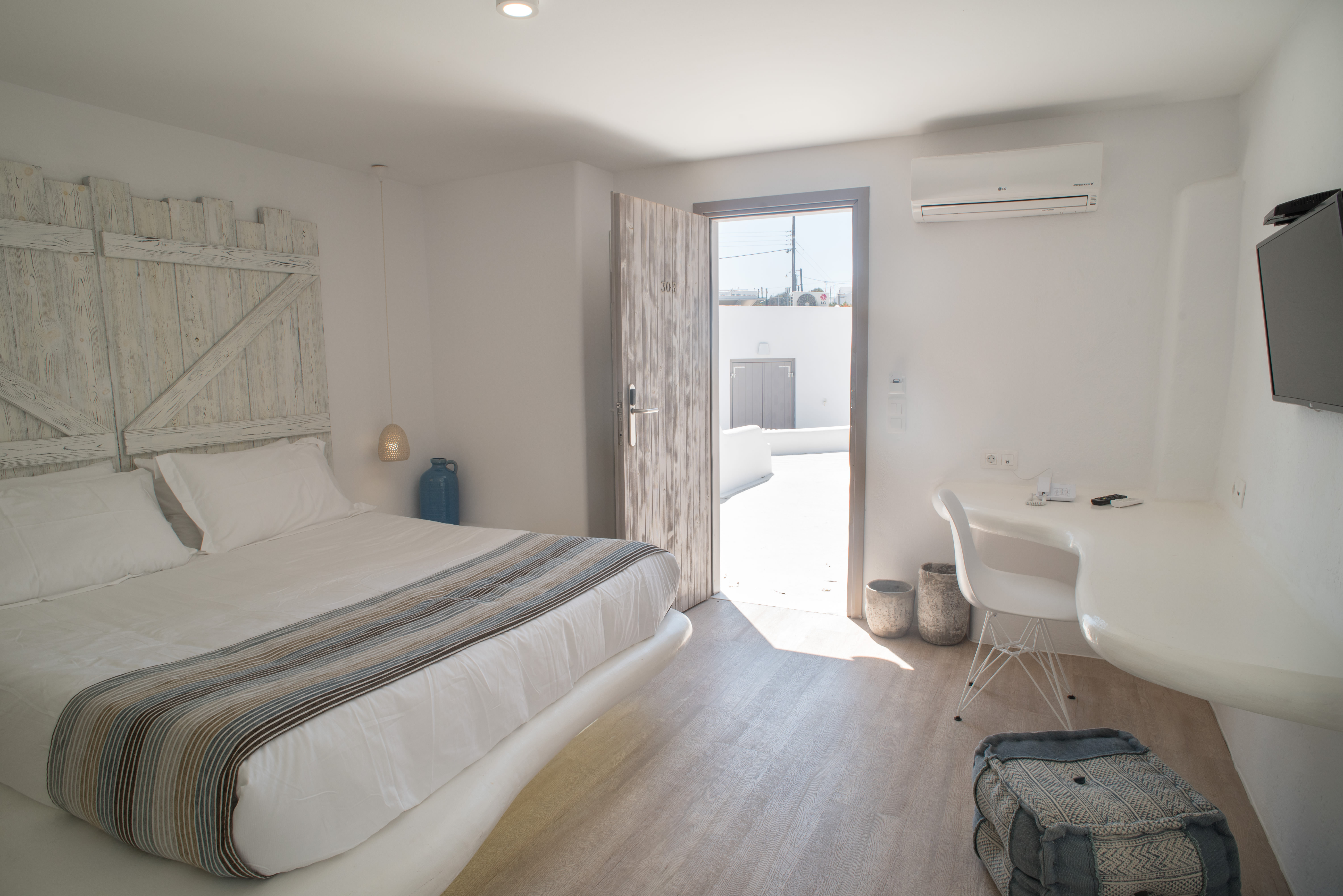 Axel Beach Mykonos