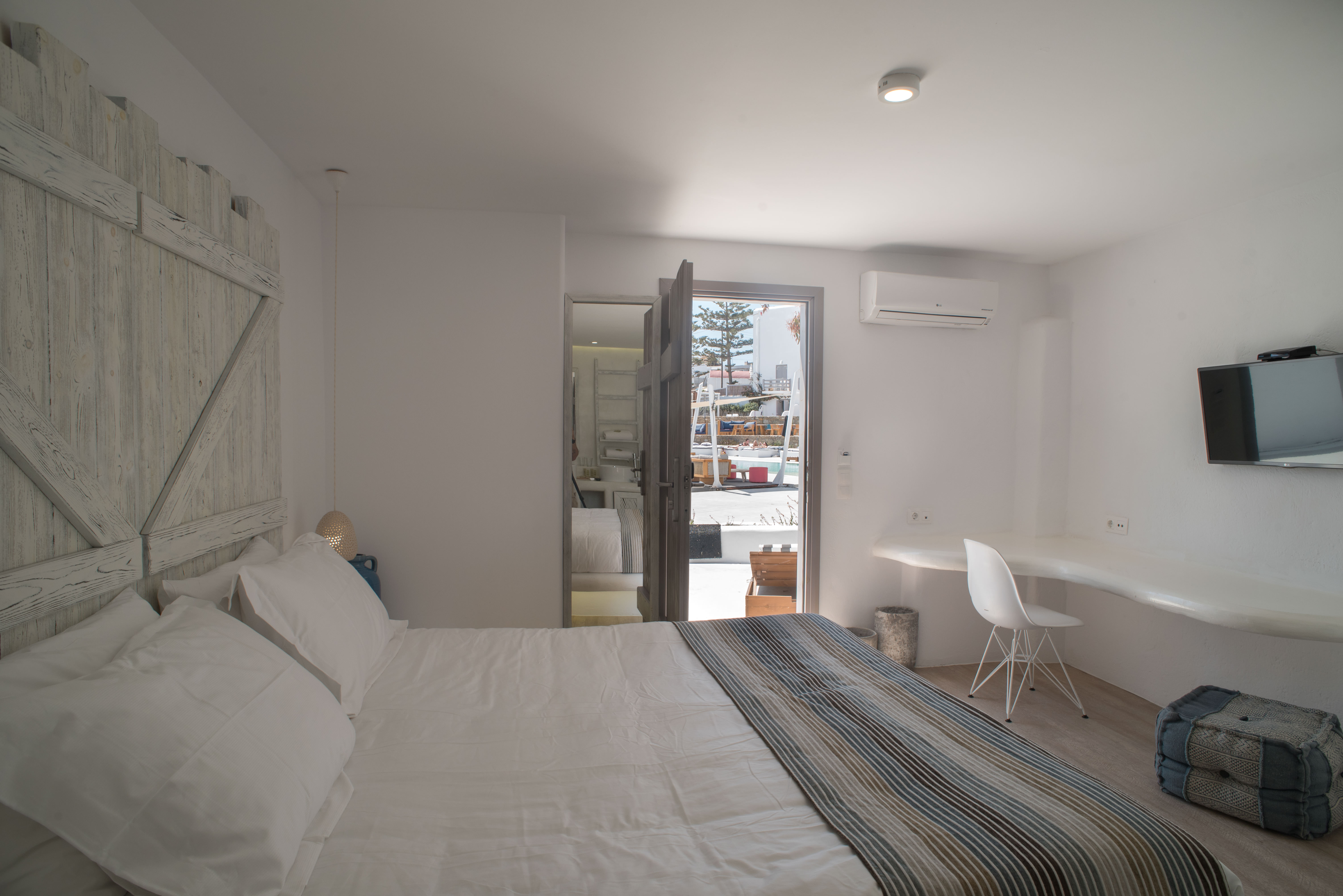 Axel Beach Mykonos