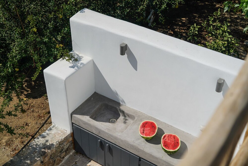 Ikies of Mykonos