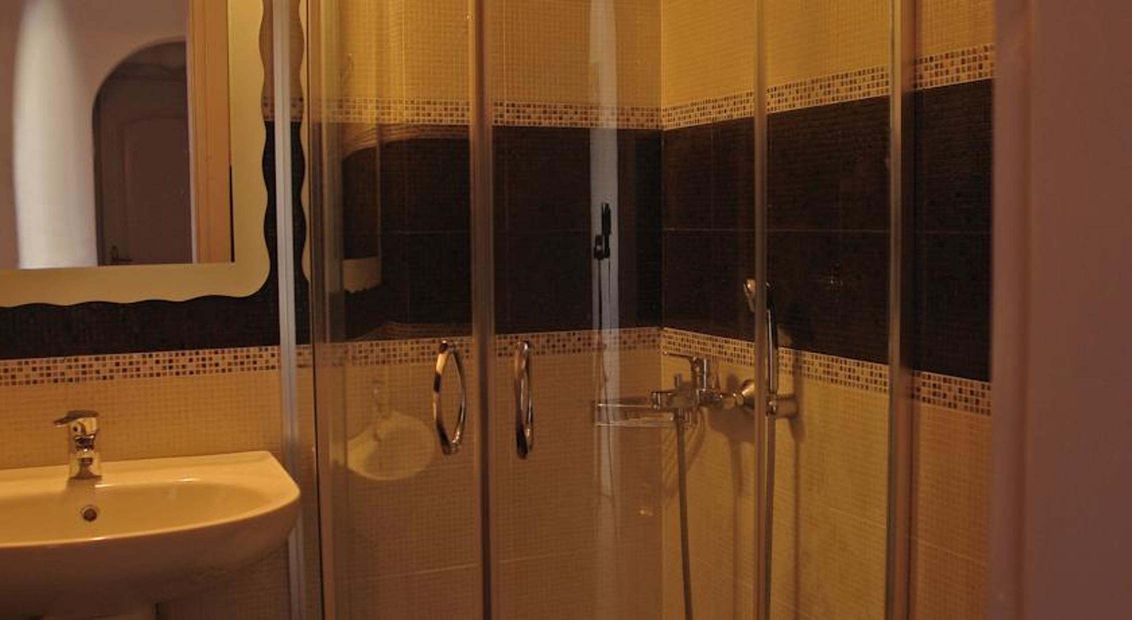 Maroulina's Boutique Studios And Apartments